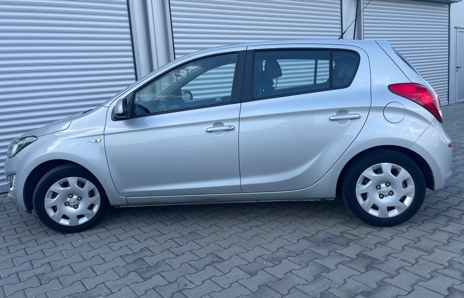 Hyundai I20 1.2i bi-fuel, GPL, клима, мулти, борд, aux, ipod,  - изображение 3