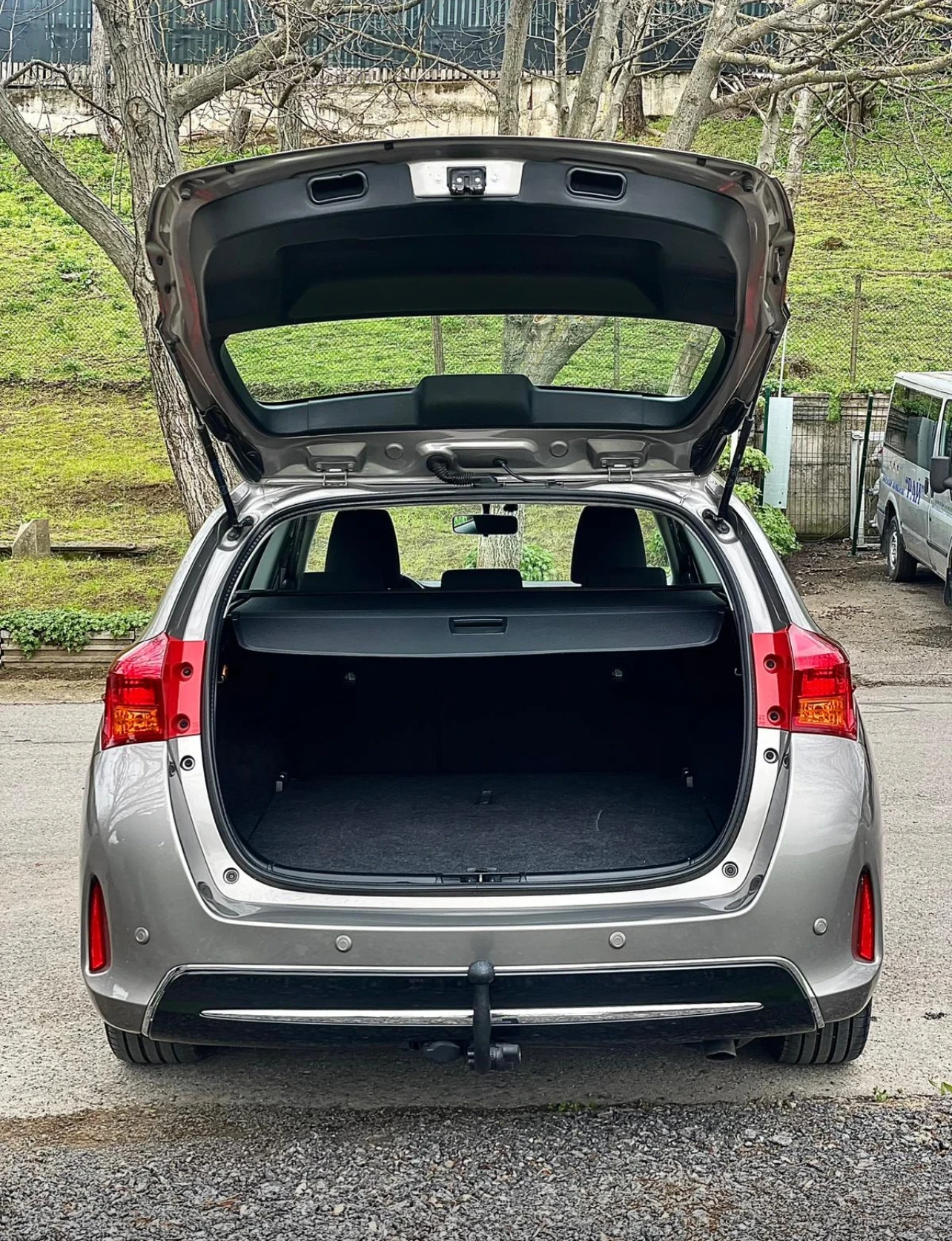 Toyota Auris  - изображение 7