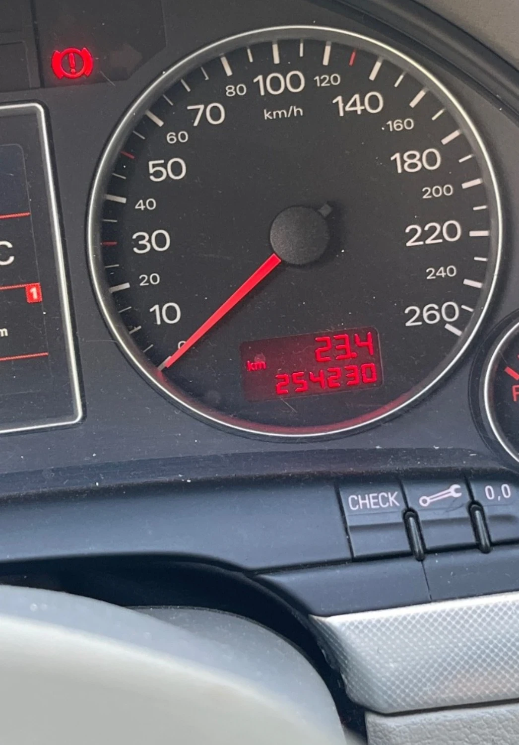 Audi A4 3.0 tdi Quattro - изображение 6
