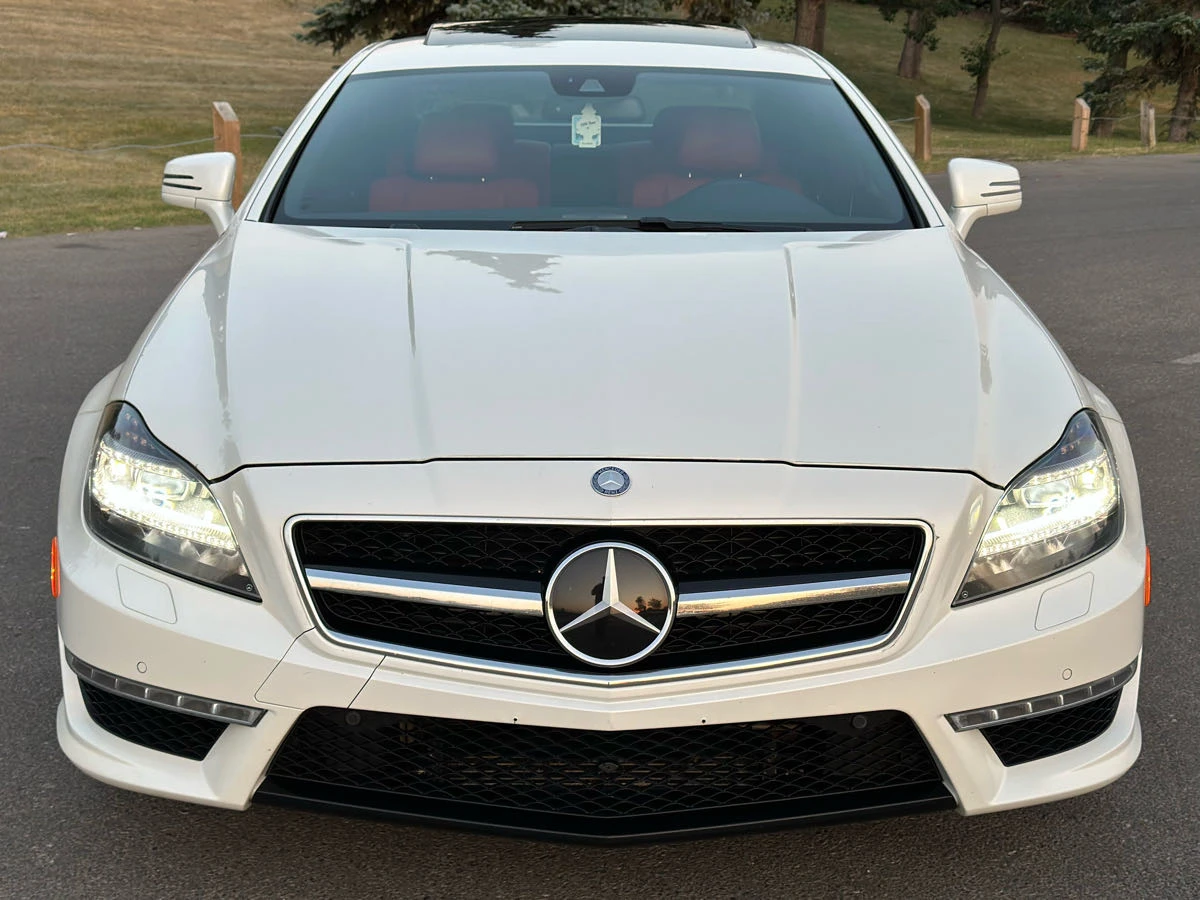 Mercedes-Benz CLS 63 AMG * CARFAX* АВТОФИНАНСИРАНЕ* БЕЗ ПЪРВОНАЧАЛНА ВНОСКА - изображение 2