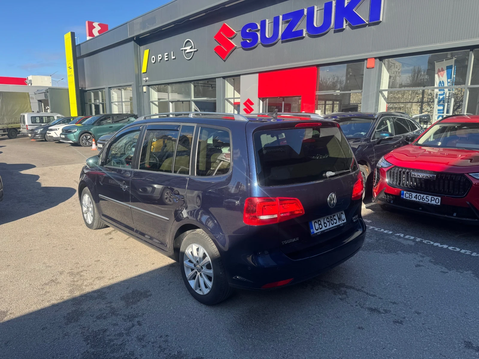 VW Touran 2.0 Diesel Automatic | Mobile.bg   5