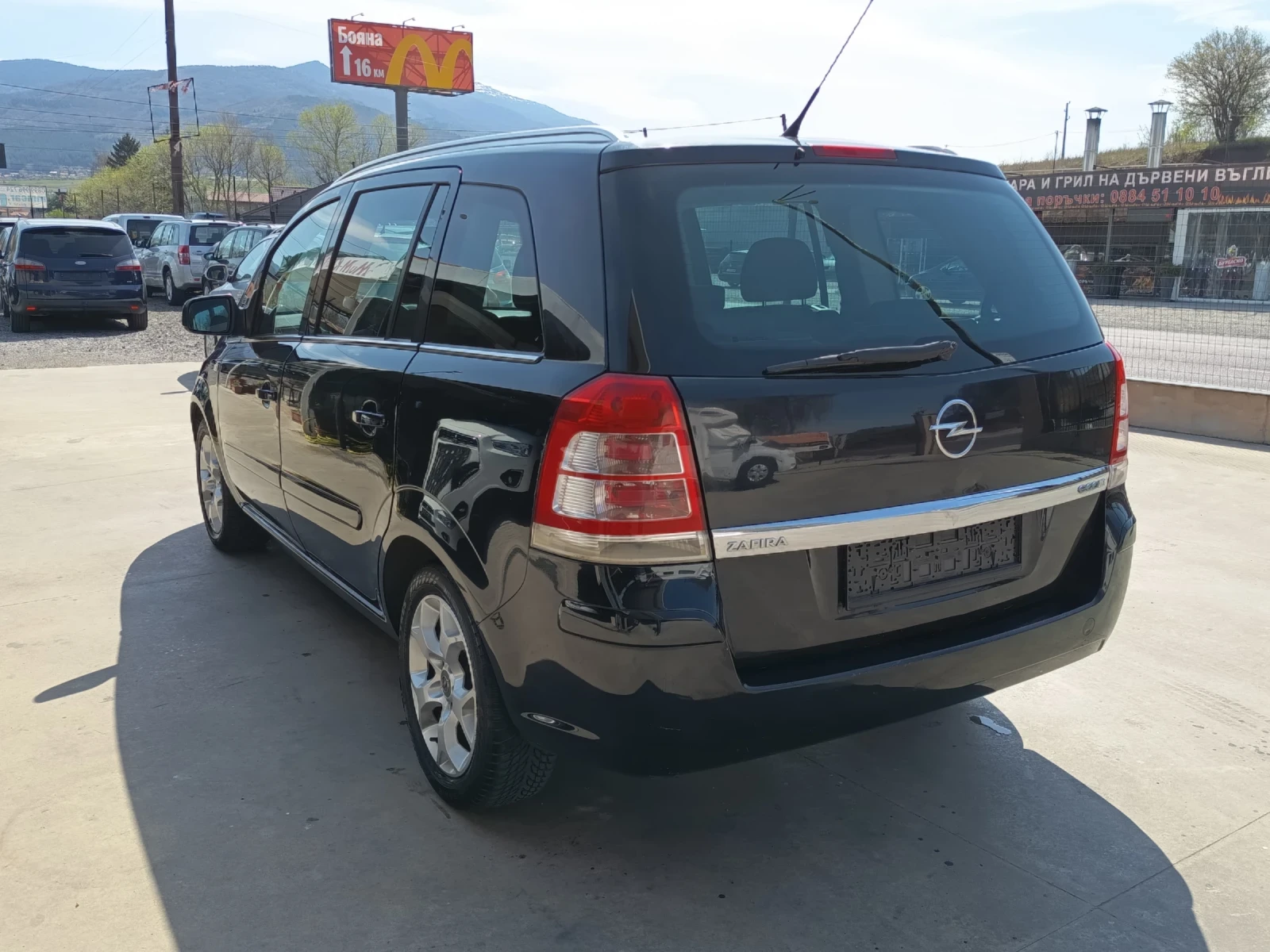 Opel Zafira 1.7cdti, снимка 6 - Автомобили и джипове - 53192042