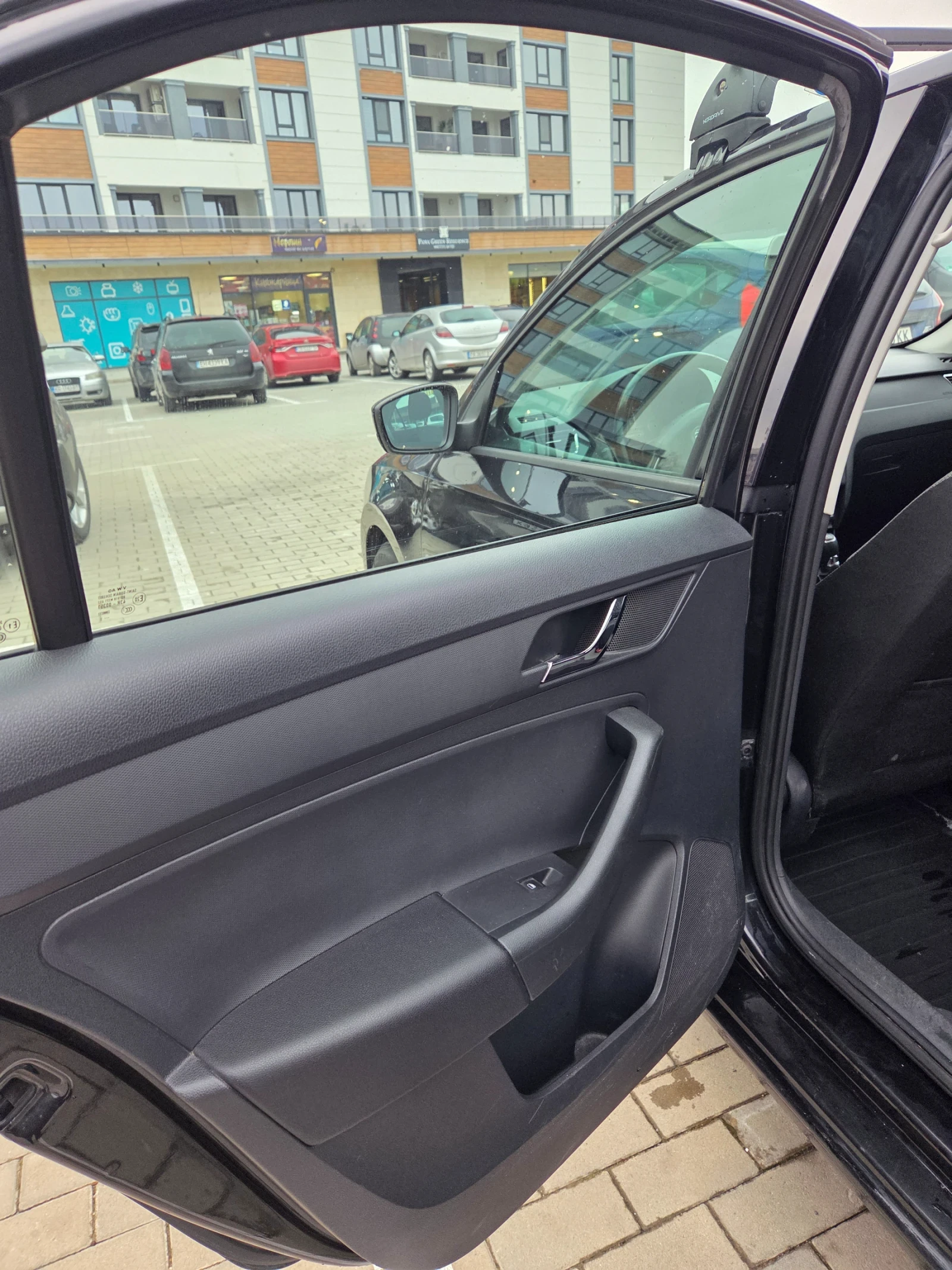 Skoda Rapid | Mobile.bg � ����������� 11