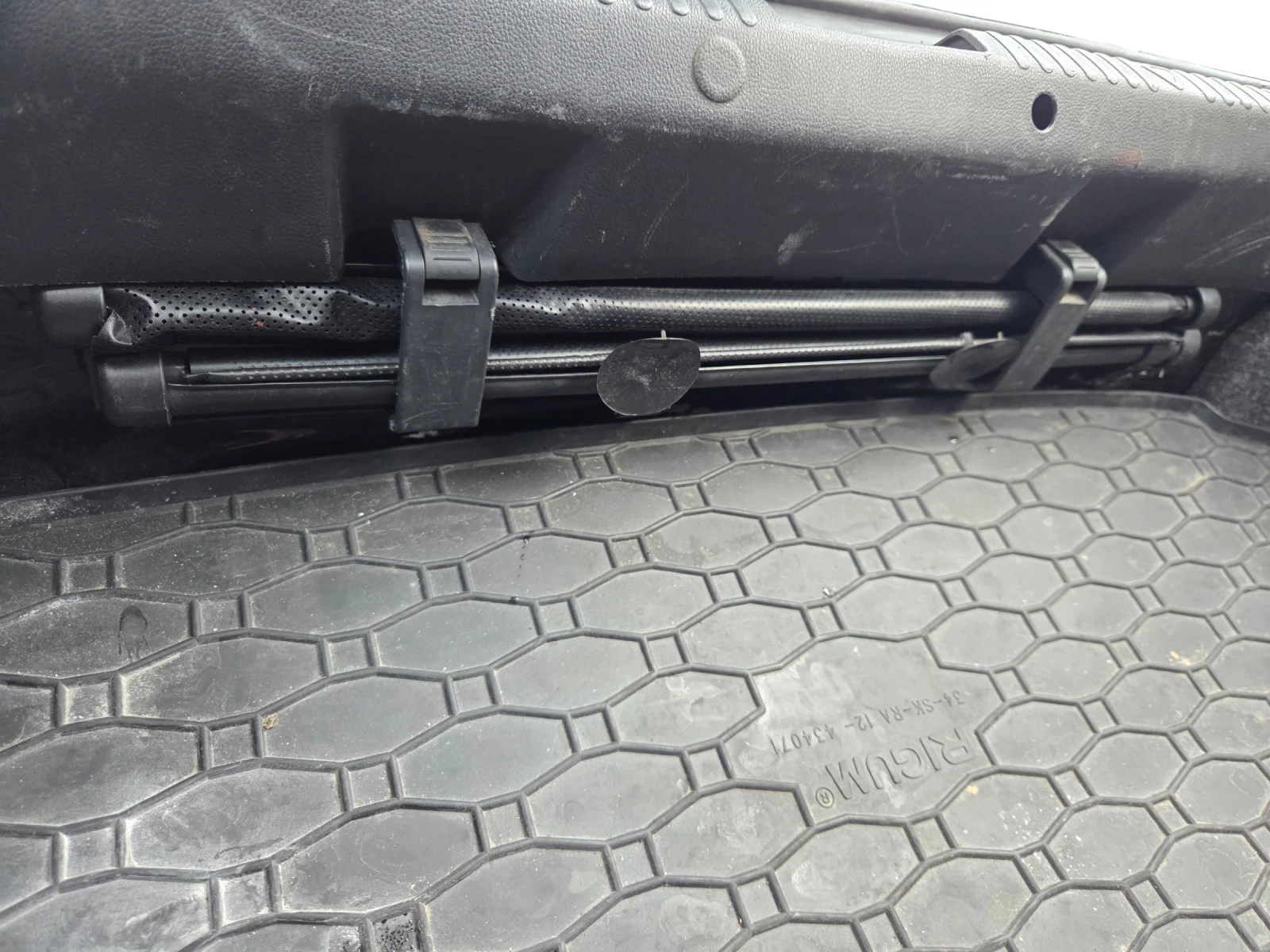 Skoda Rapid | Mobile.bg � ����������� 15