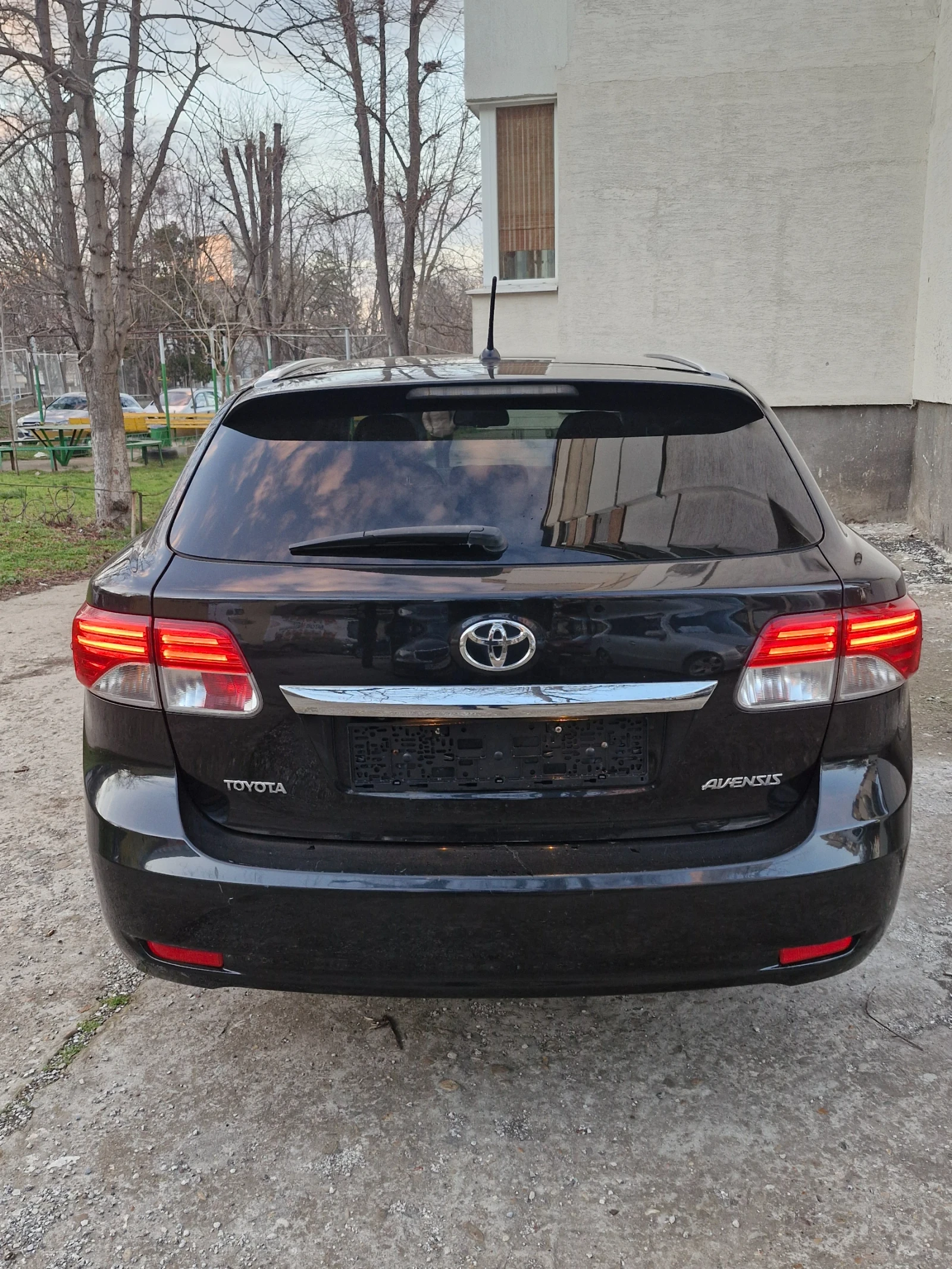 Toyota Avensis 2.0-124�.�/����/����/������ | Mobile.bg � ����������� 6