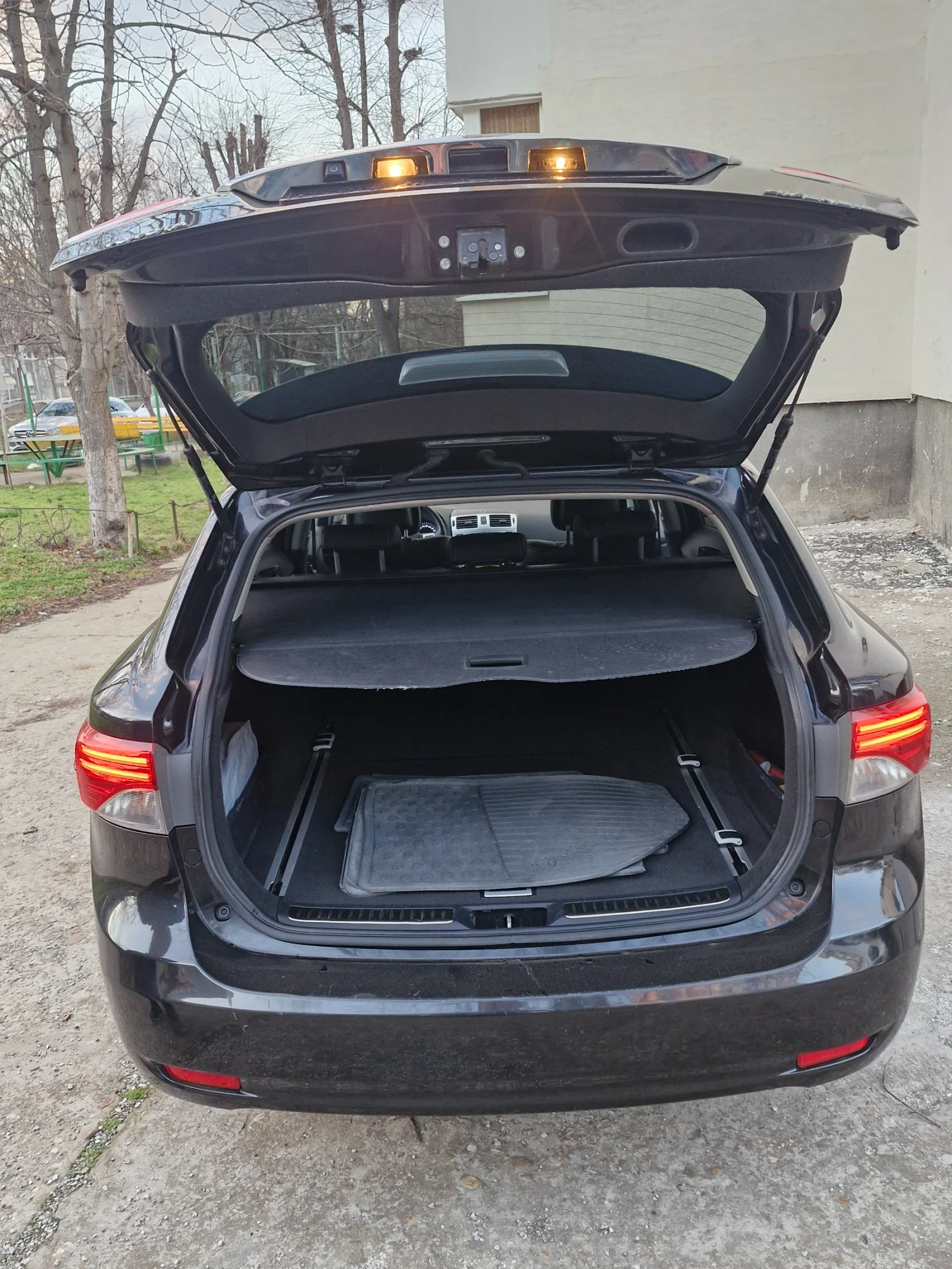 Toyota Avensis 2.0-124�.�/����/����/������ | Mobile.bg � ����������� 7