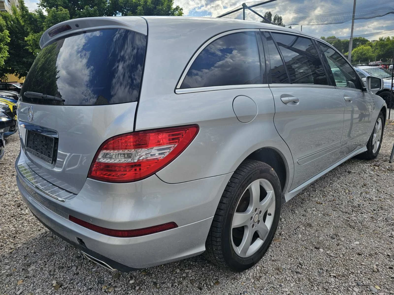 Mercedes-Benz R 350, снимка 15 - Автомобили и джипове - 53726824