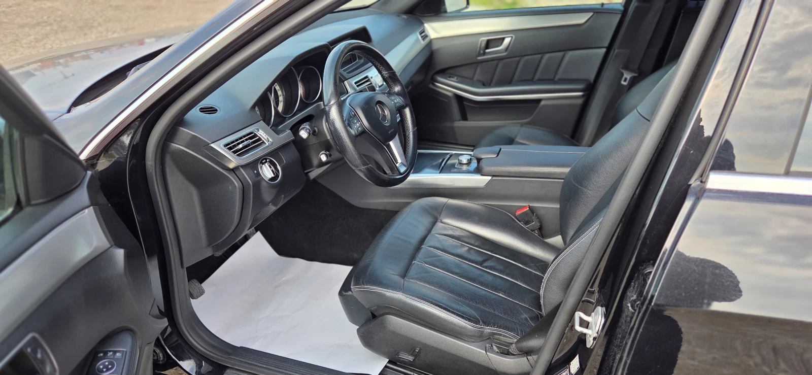 Mercedes-Benz E 300  - изображение 9