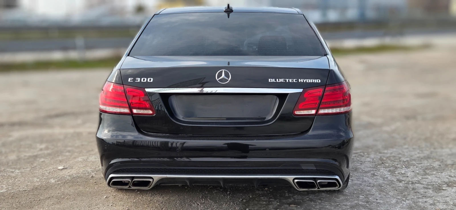 Mercedes-Benz E 300  - изображение 5