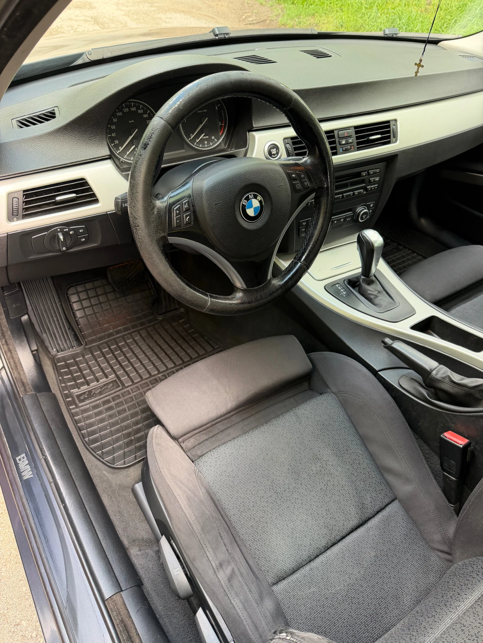 BMW 320 Е91 3 series , снимка 8 - Автомобили и джипове - 54379221
