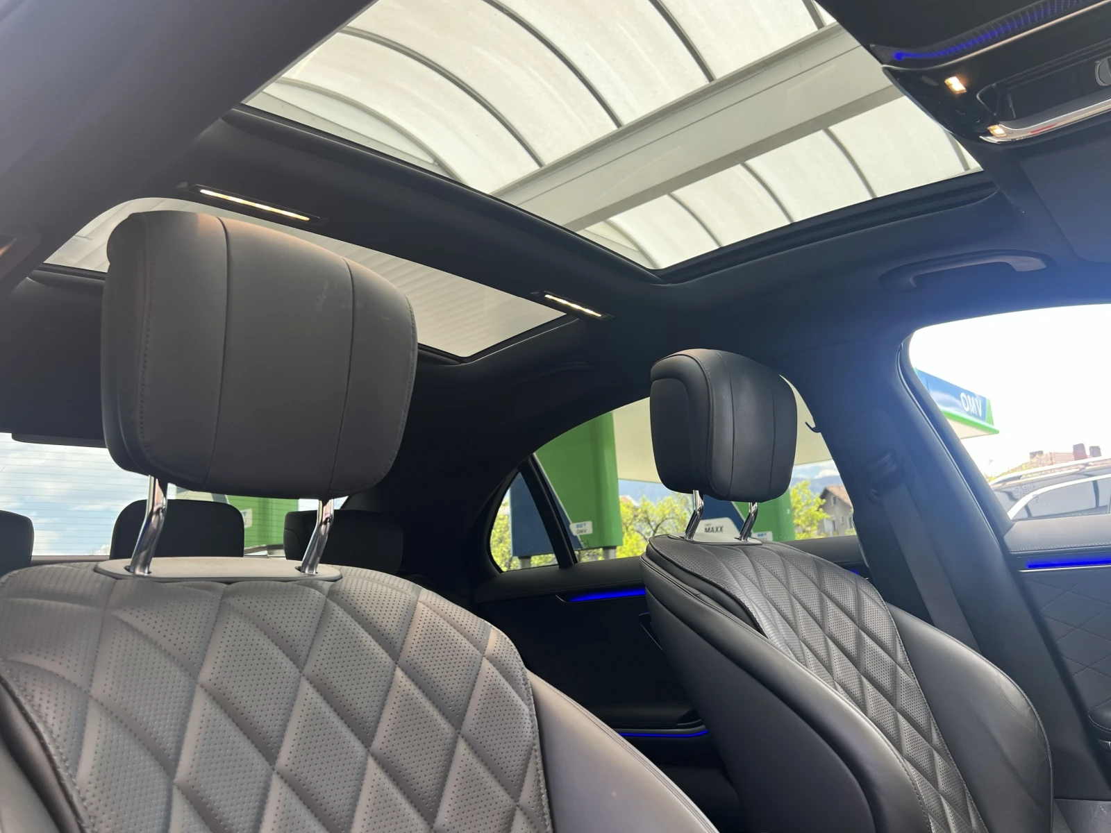 Mercedes-Benz S 450 LONG / AMG / 4-MATIC  / HUD / PANO / 360 /, снимка 15 - Автомобили и джипове - 54413548