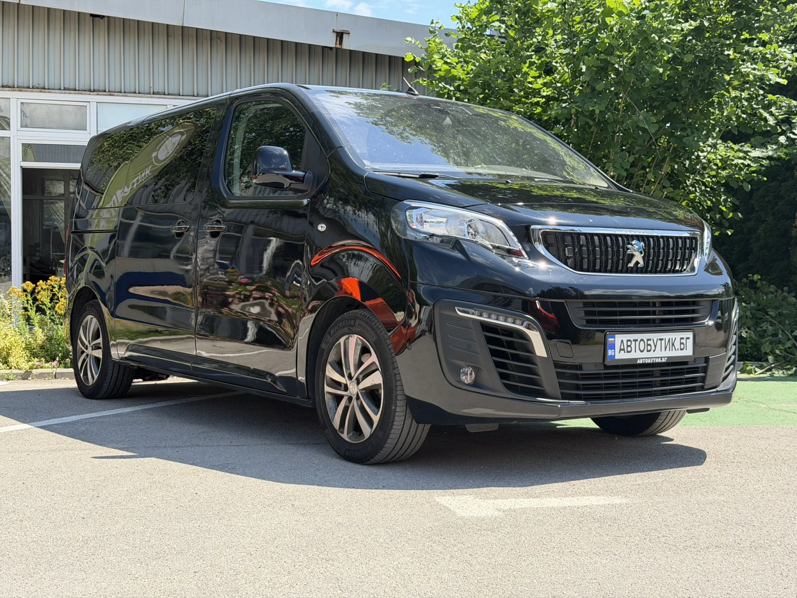 Peugeot Traveler e-TRAVELLER/8 МЕСТА/360/FAST CHARGE