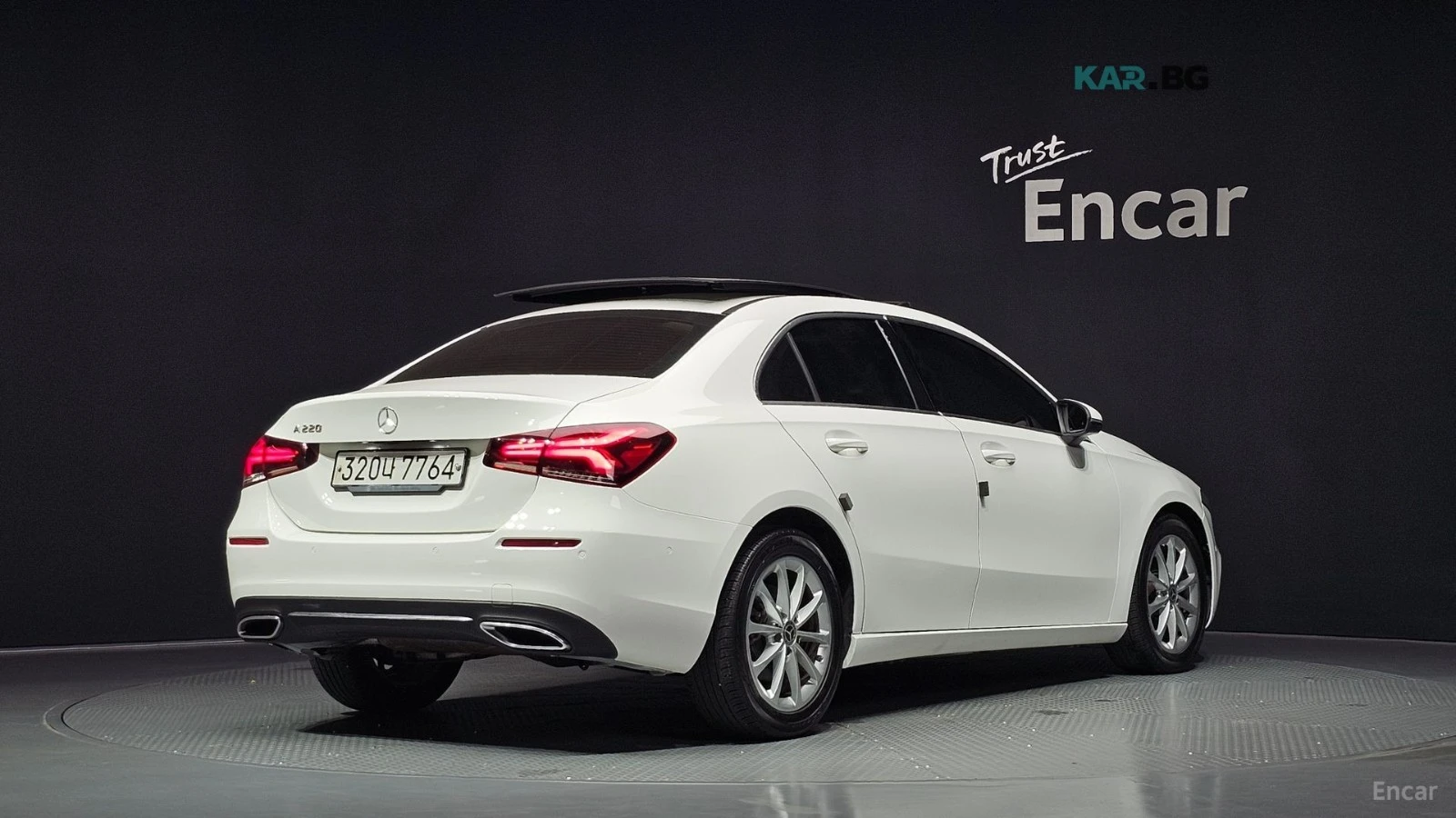 Mercedes-Benz A 220 КОЖА* НАВИ* КАМЕРА, снимка 2 - Автомобили и джипове - 55209291