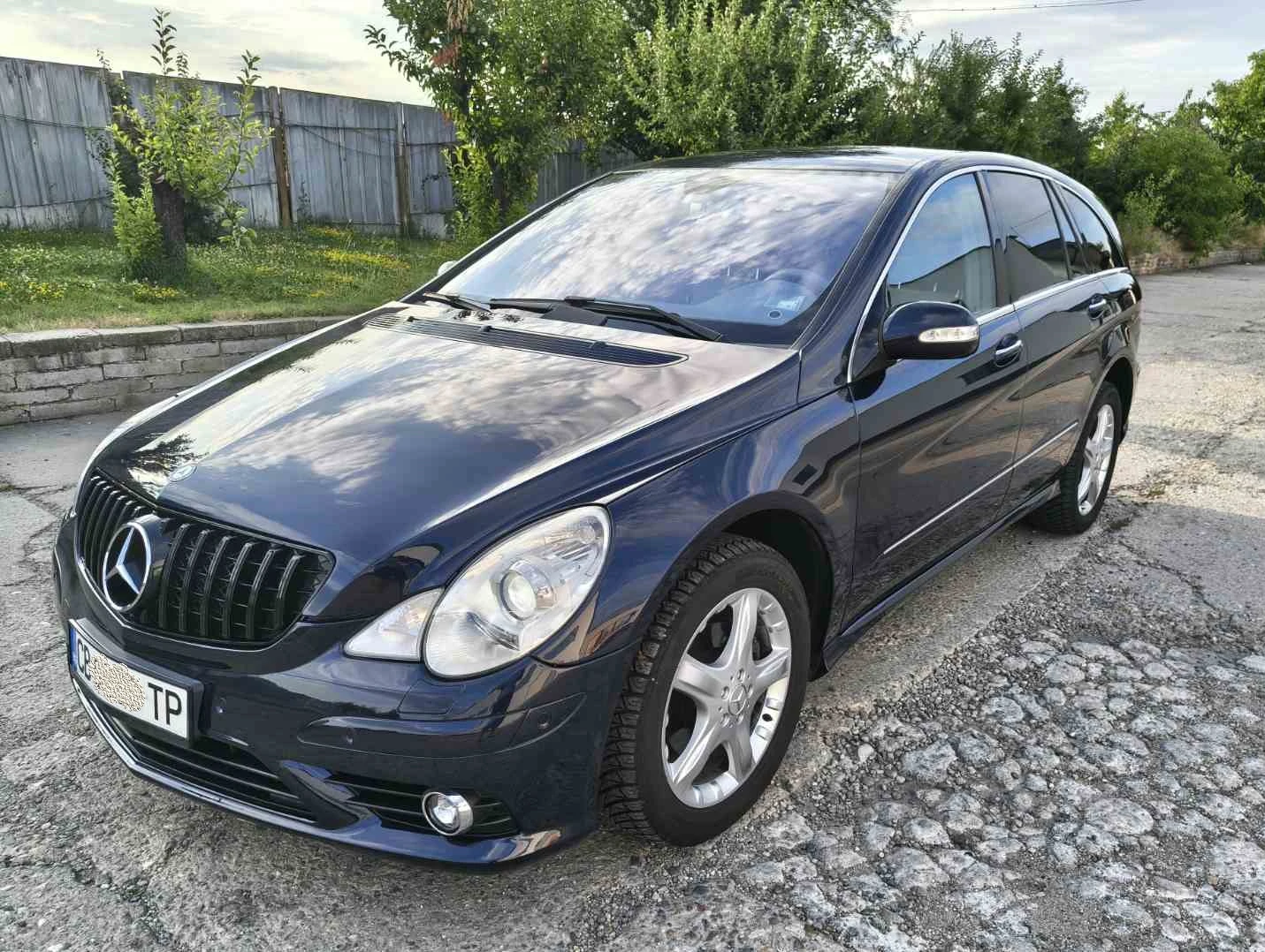 Mercedes-Benz R 320 CDI 4MATIC, снимка 2 - Автомобили и джипове - 55194027