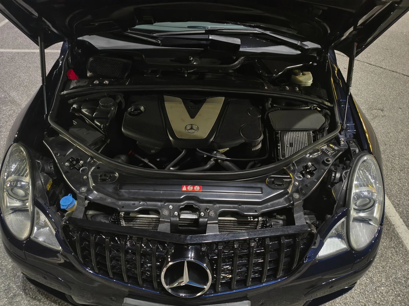 Mercedes-Benz R 320 CDI 4MATIC, снимка 10 - Автомобили и джипове - 55194027