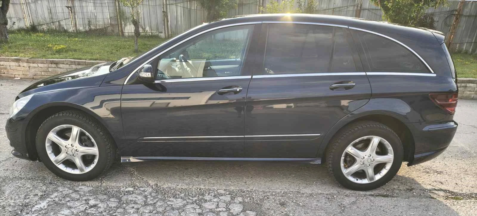 Mercedes-Benz R 320 CDI 4MATIC, снимка 4 - Автомобили и джипове - 55194027