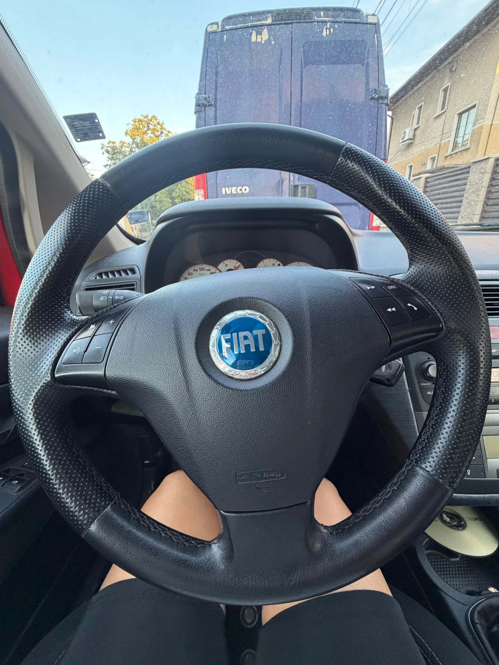 Fiat Punto, снимка 16 - Автомобили и джипове - 55930935