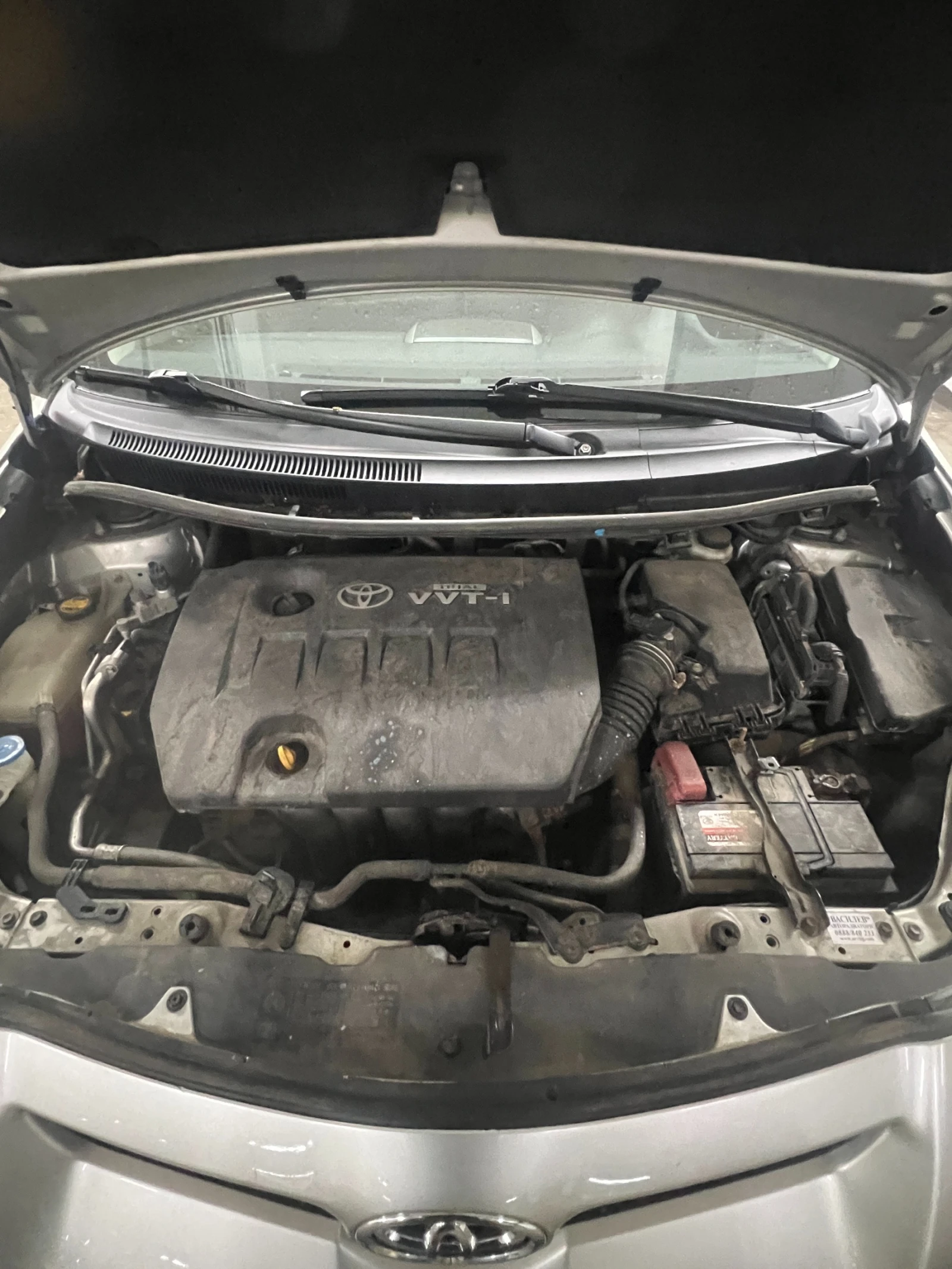 Toyota Auris, снимка 10 - Автомобили и джипове - 56024741