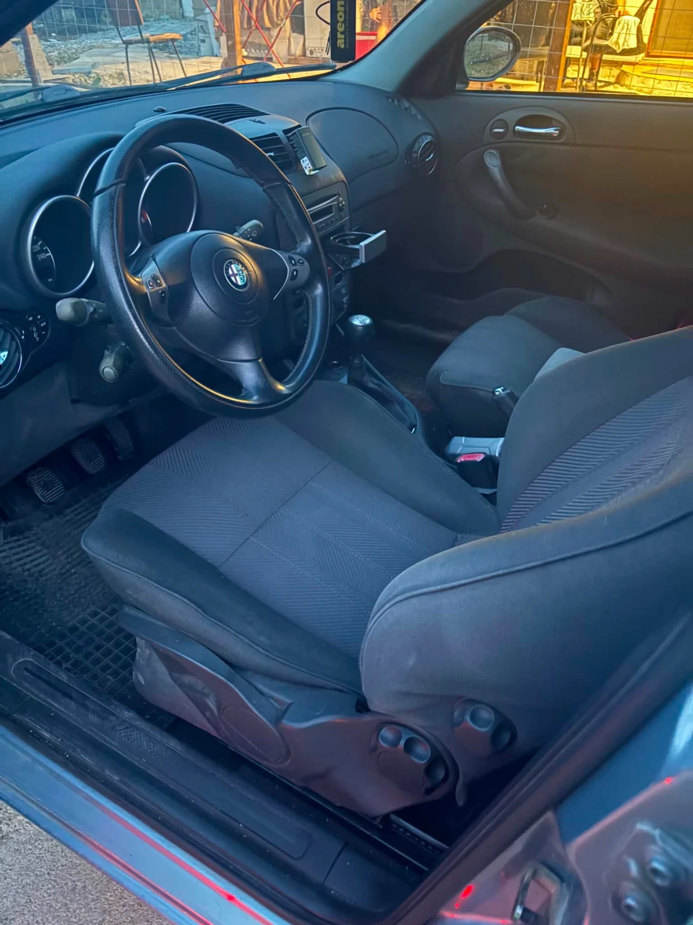 Alfa Romeo 147, снимка 13 - Автомобили и джипове - 56163490