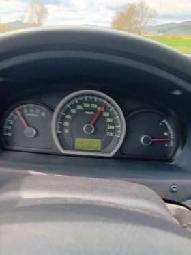 Kia Sportage 2.0-ГАЗ-БЕНЗИН-141к.с.-ИТАЛИЯ-РЕГИСТРИРАН-ОТЛИЧЕН!, снимка 13