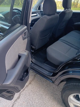 Kia Sportage 2.0-ГАЗ-БЕНЗИН-141к.с.-ИТАЛИЯ-РЕГИСТРИРАН-ОТЛИЧЕН!, снимка 8