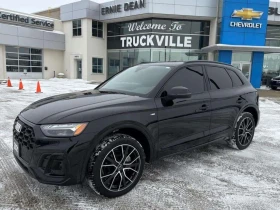 Audi Q5 * 45 Technik One Owner, AWD, S Line, Panoramic Roo