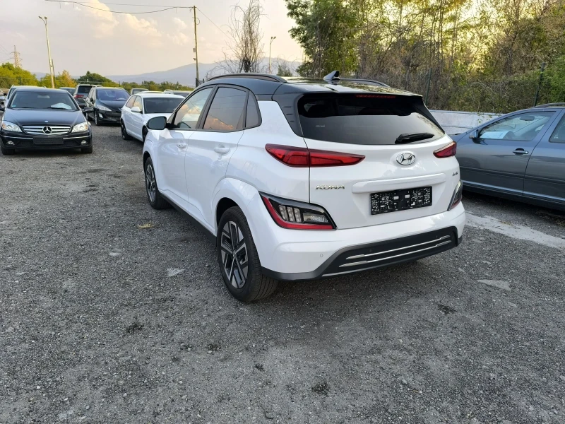 Hyundai Kona 64kwh 05.22г.45800км., снимка 6 - Автомобили и джипове - 51461629