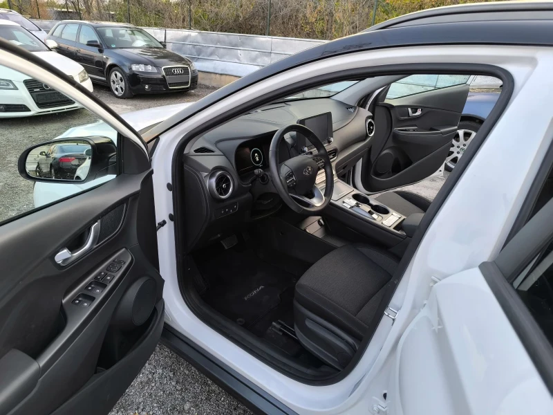 Hyundai Kona 64kwh 05.22г.45800км., снимка 7 - Автомобили и джипове - 51461629