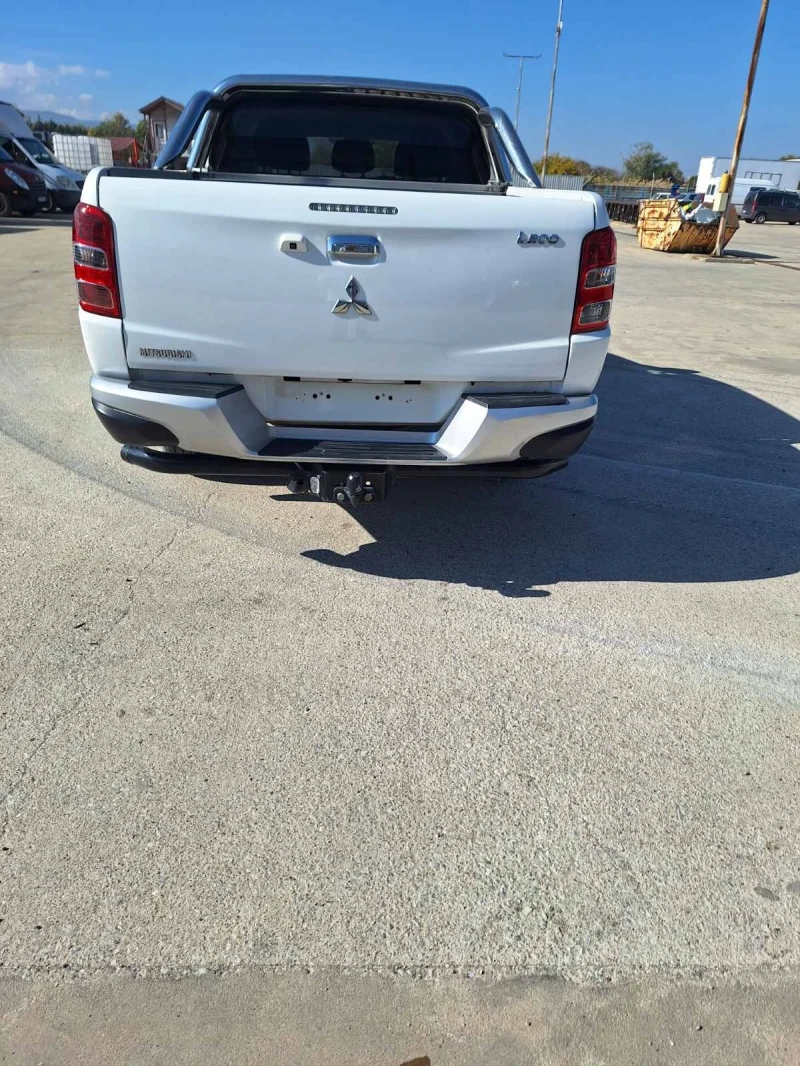 Mitsubishi L200, снимка 5 - Автомобили и джипове - 52419285