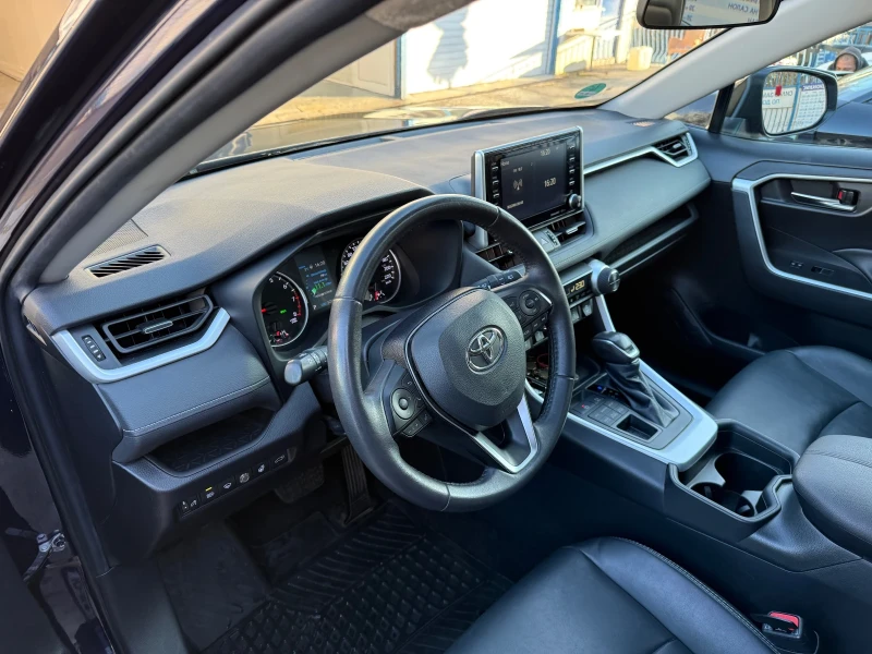 Toyota Rav4 2.5 XLE AWD 49000 км. , снимка 7 - Автомобили и джипове - 52868963