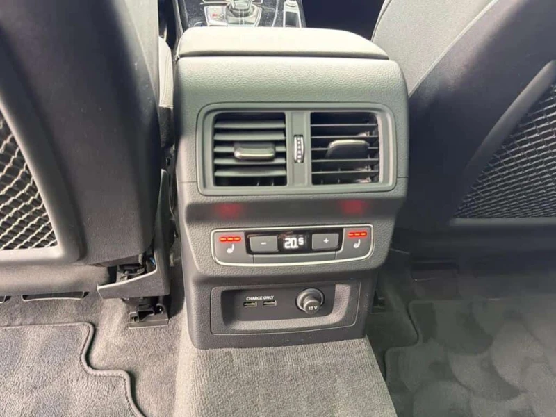 Audi Q5 * 45 Technik One Owner, AWD, S Line, Panoramic Roo, снимка 17 - Автомобили и джипове - 53526117