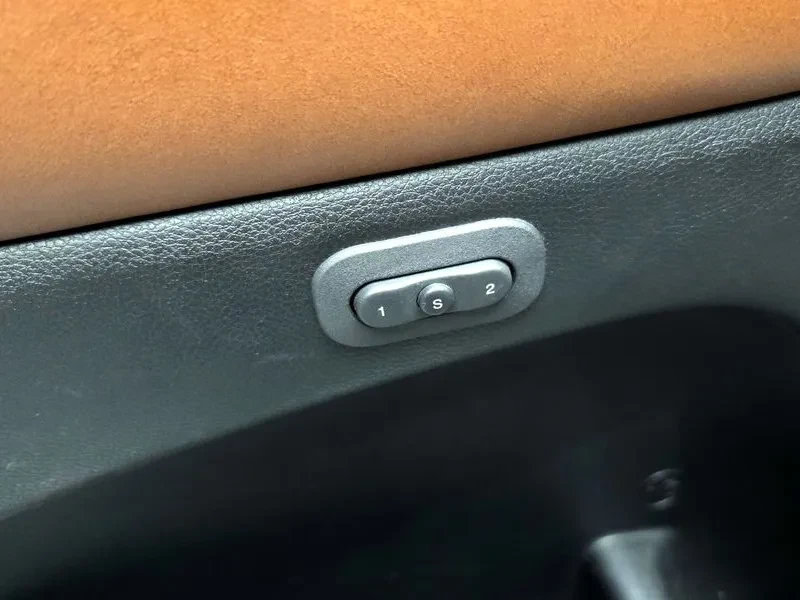 Jeep Cherokee 3.0 Diesel Overland Wk2, снимка 17 - Автомобили и джипове - 53942720