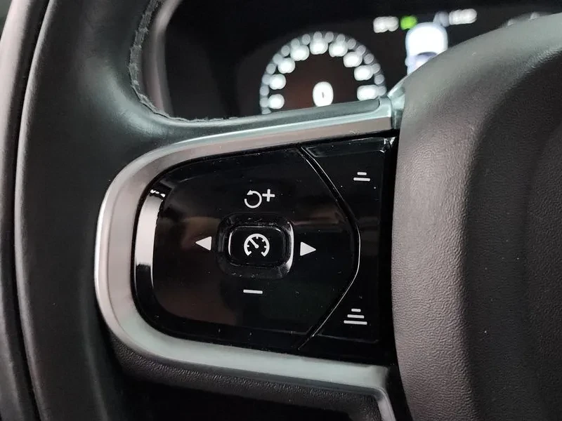Volvo Xc90 D5 MOMENTRUM, снимка 17 - Автомобили и джипове - 55562574