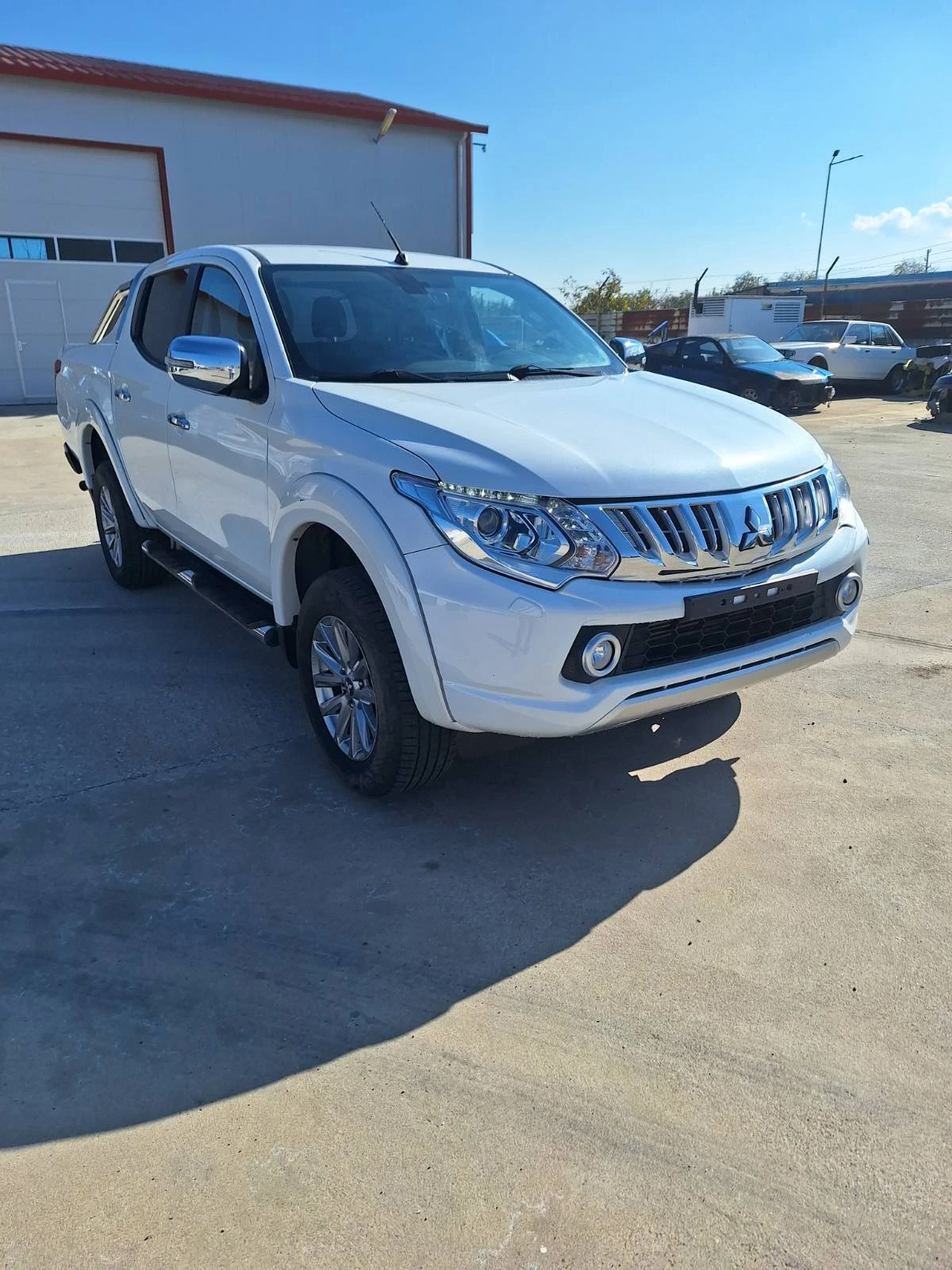 Mitsubishi L200, снимка 1