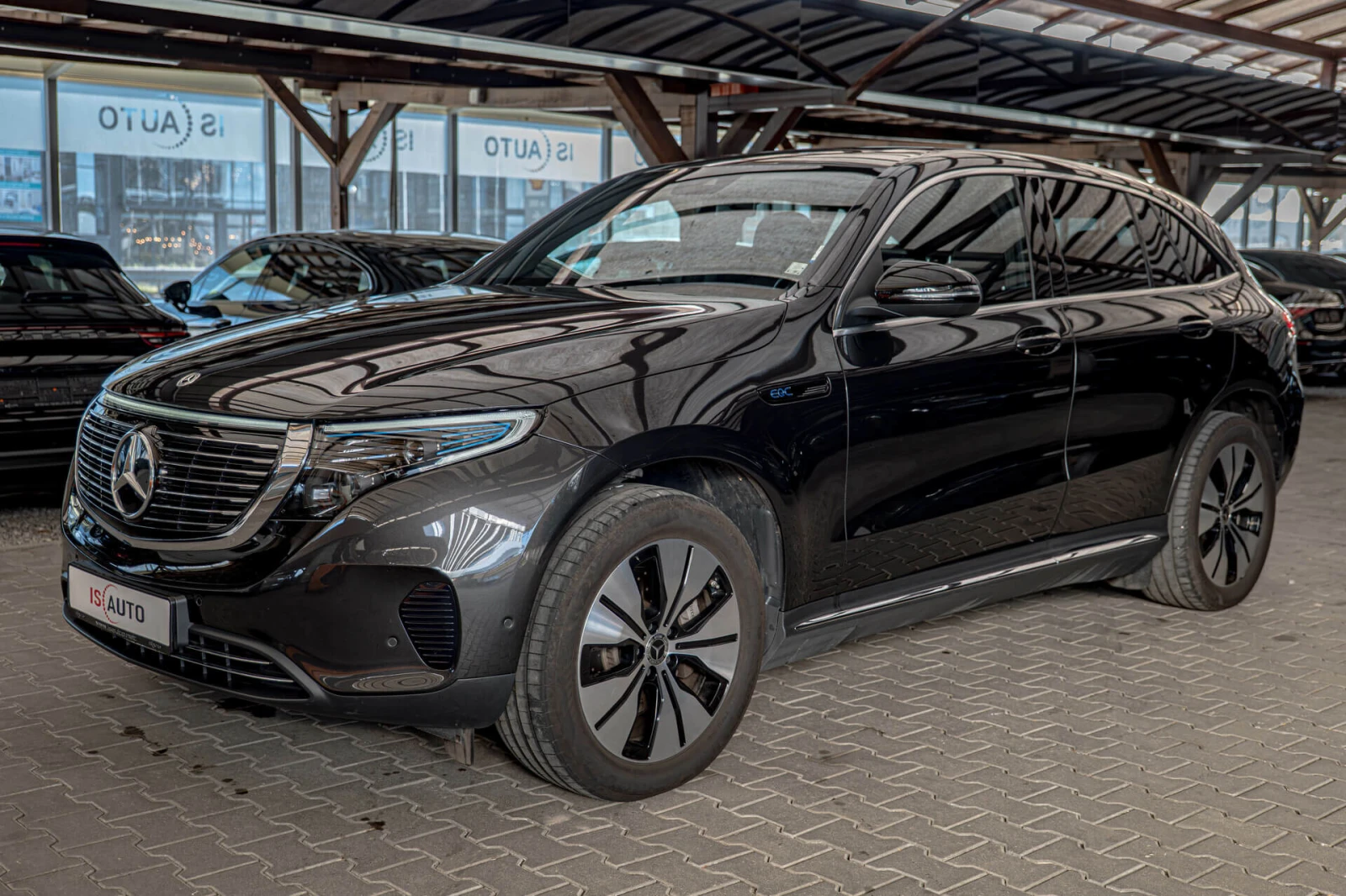 Mercedes-Benz EQC 400/4Matic/Камера360/Dynamic Select/Подгрев - изображение 3