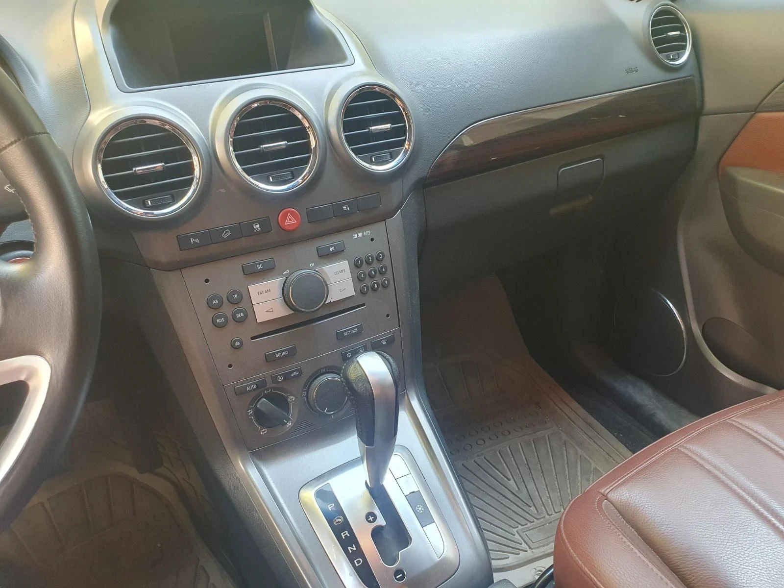 Opel Antara 2.2 - изображение 9