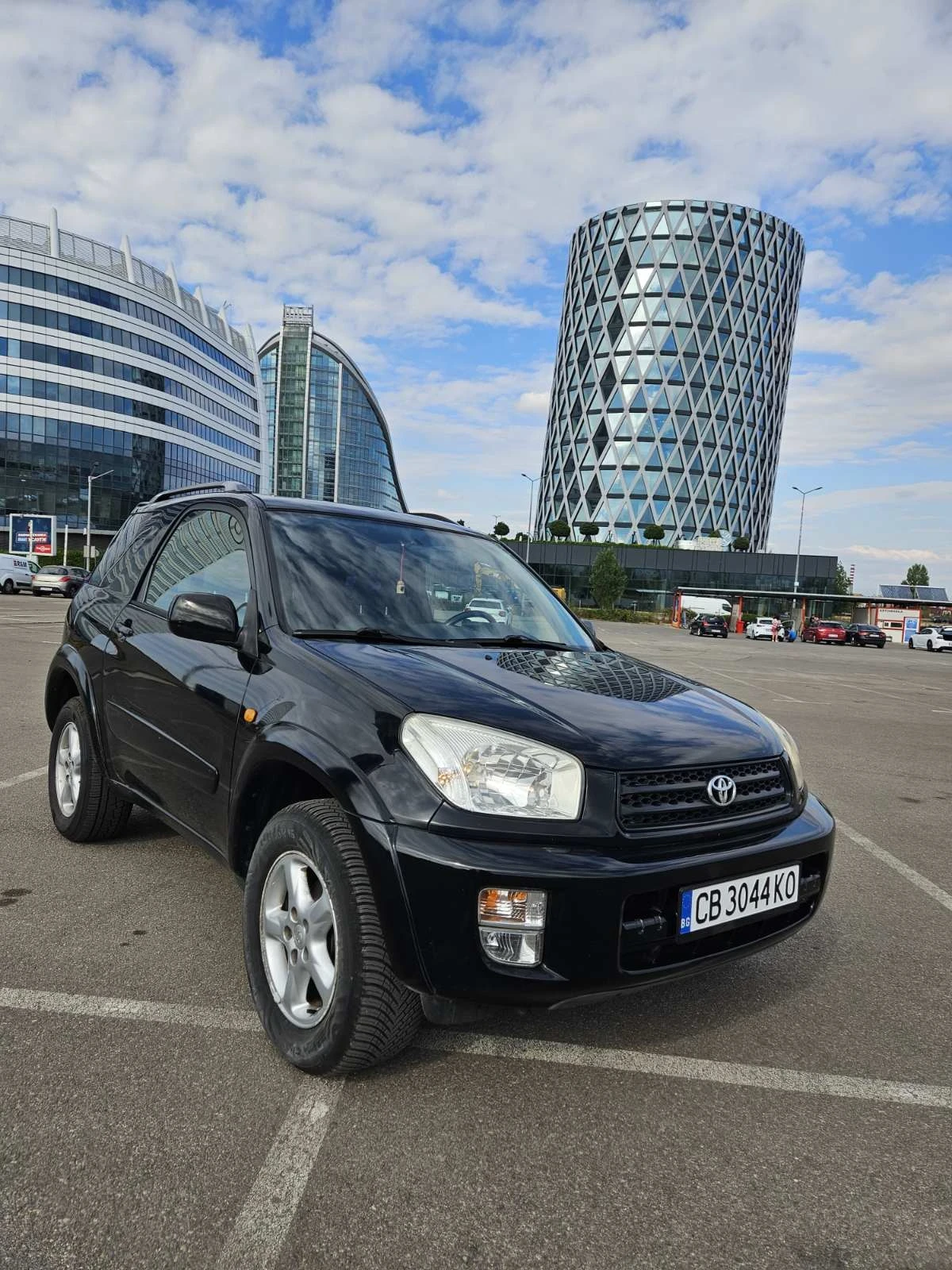 Toyota Rav4 2.0-150 к.с - изображение 2
