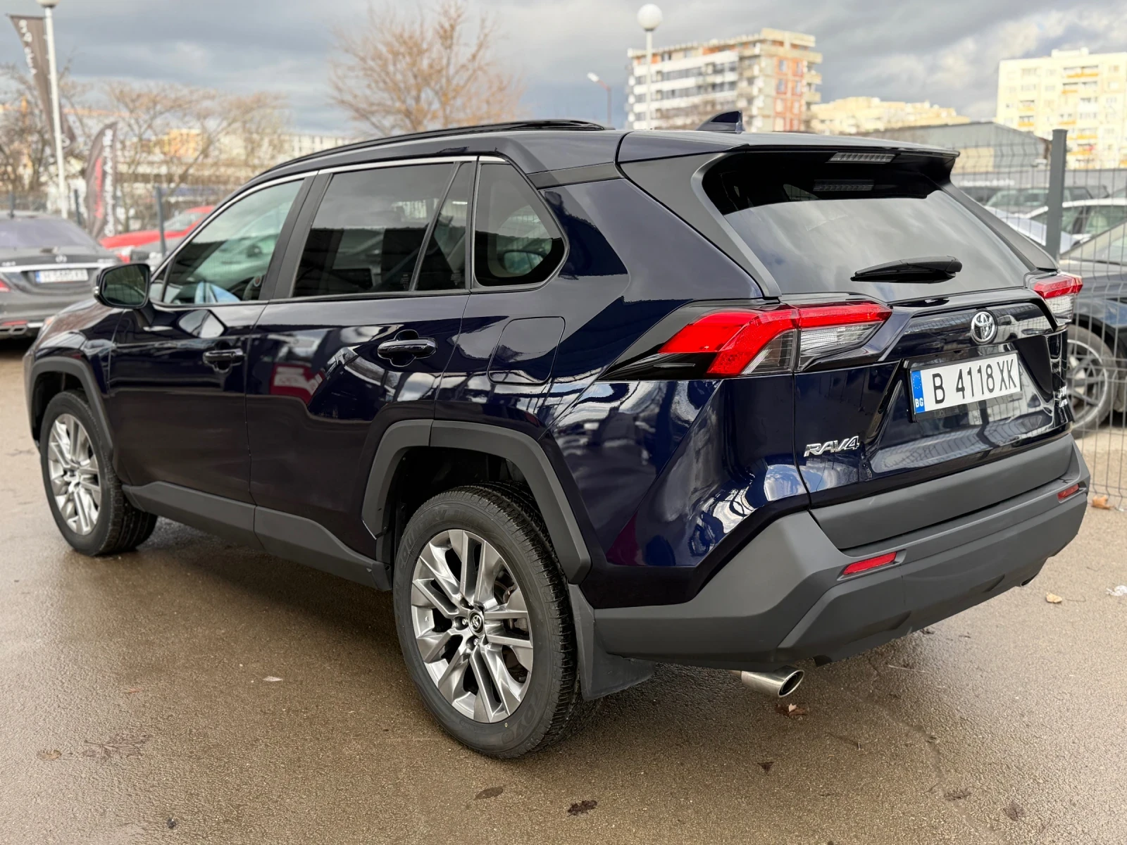 Toyota Rav4 2.5 XLE AWD 49000 км.  - изображение 6