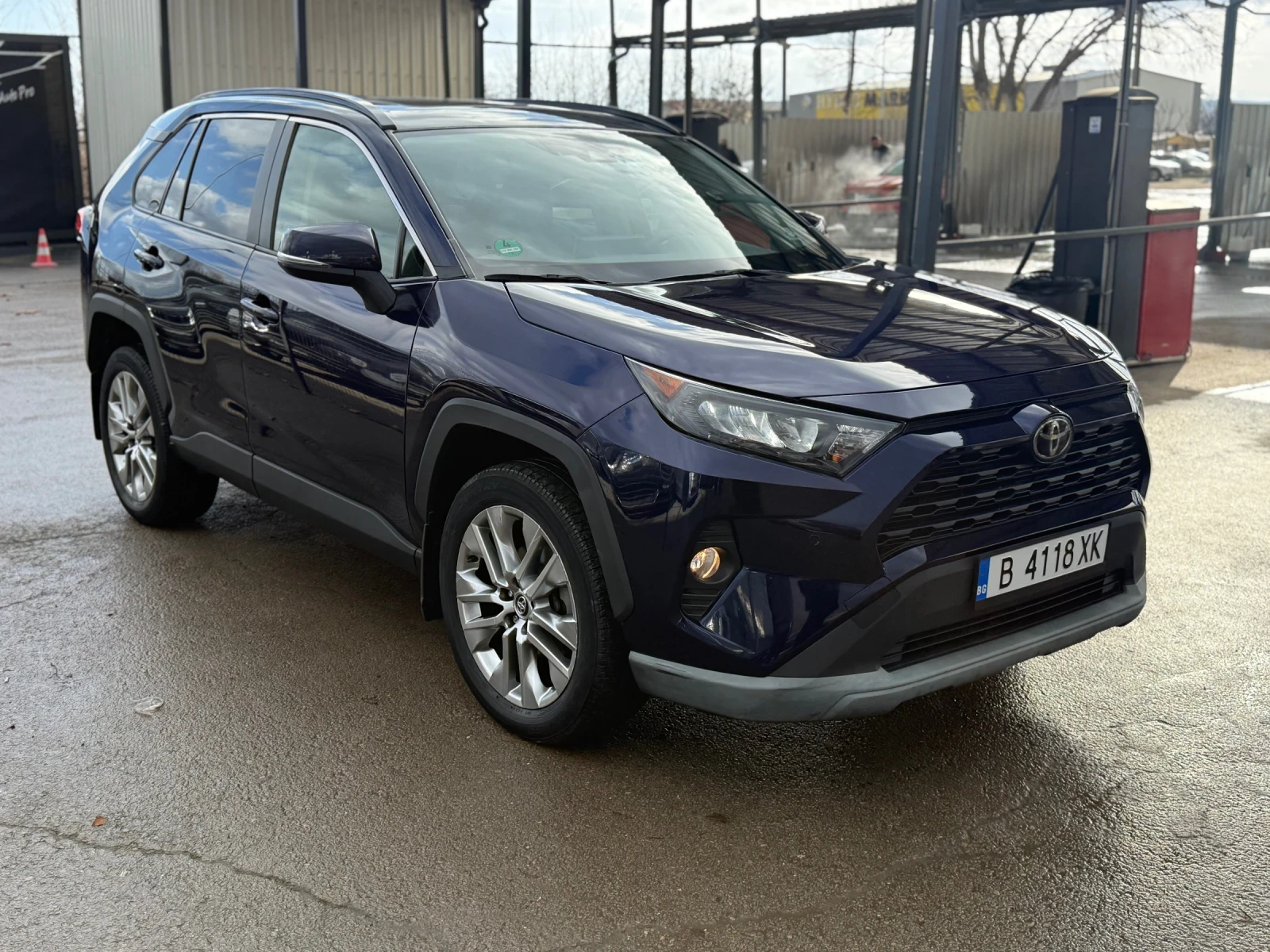 Toyota Rav4 2.5 XLE AWD 49000 км.  - изображение 3