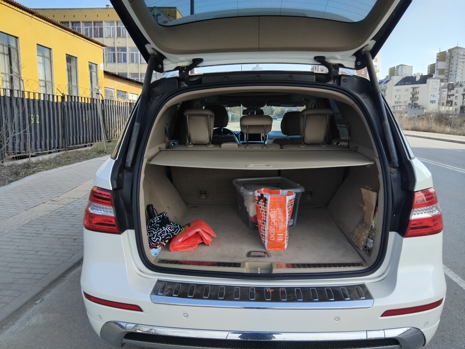 Mercedes-Benz ML 350 BLUETEC, снимка 9 - Автомобили и джипове - 53715436