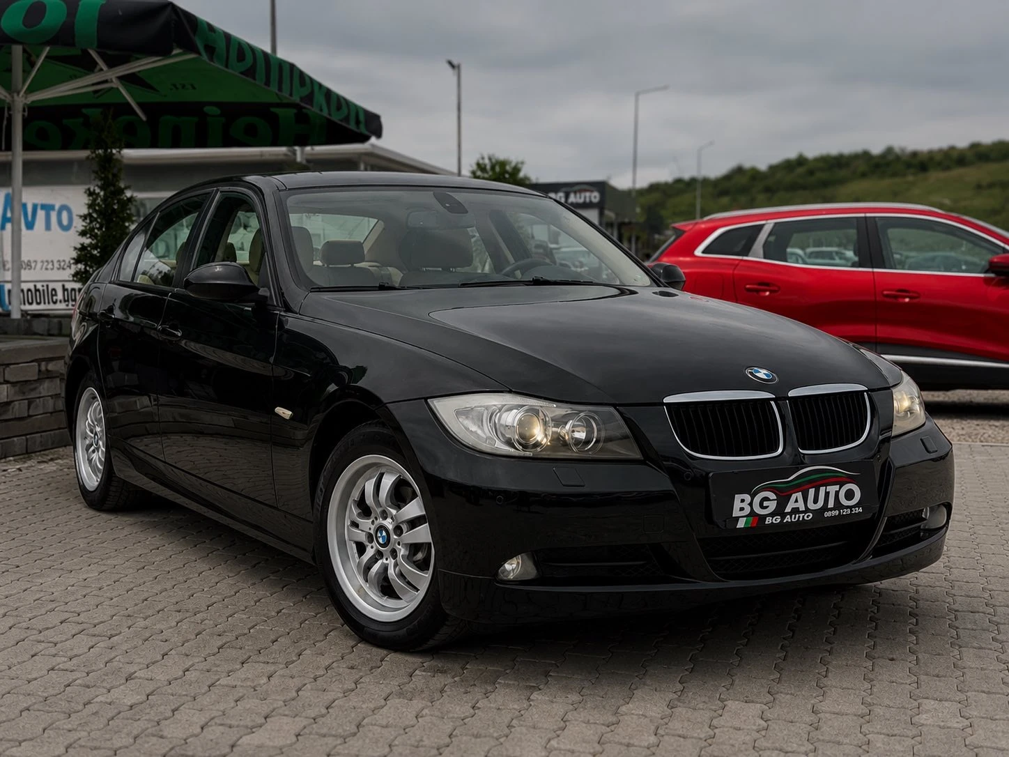 BMW 320 * ИТАЛИЯ* НАВИГАЦИЯ* КОЖА* КСЕНОН* 320-163* , снимка 3 - Автомобили и джипове - 54035240