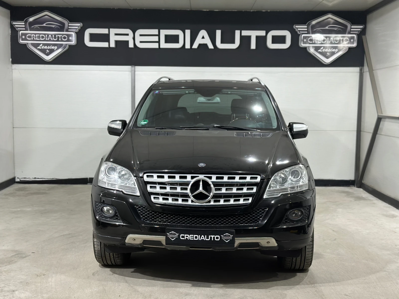 Mercedes-Benz ML 320 4 MATIC , снимка 2 - Автомобили и джипове - 54067959
