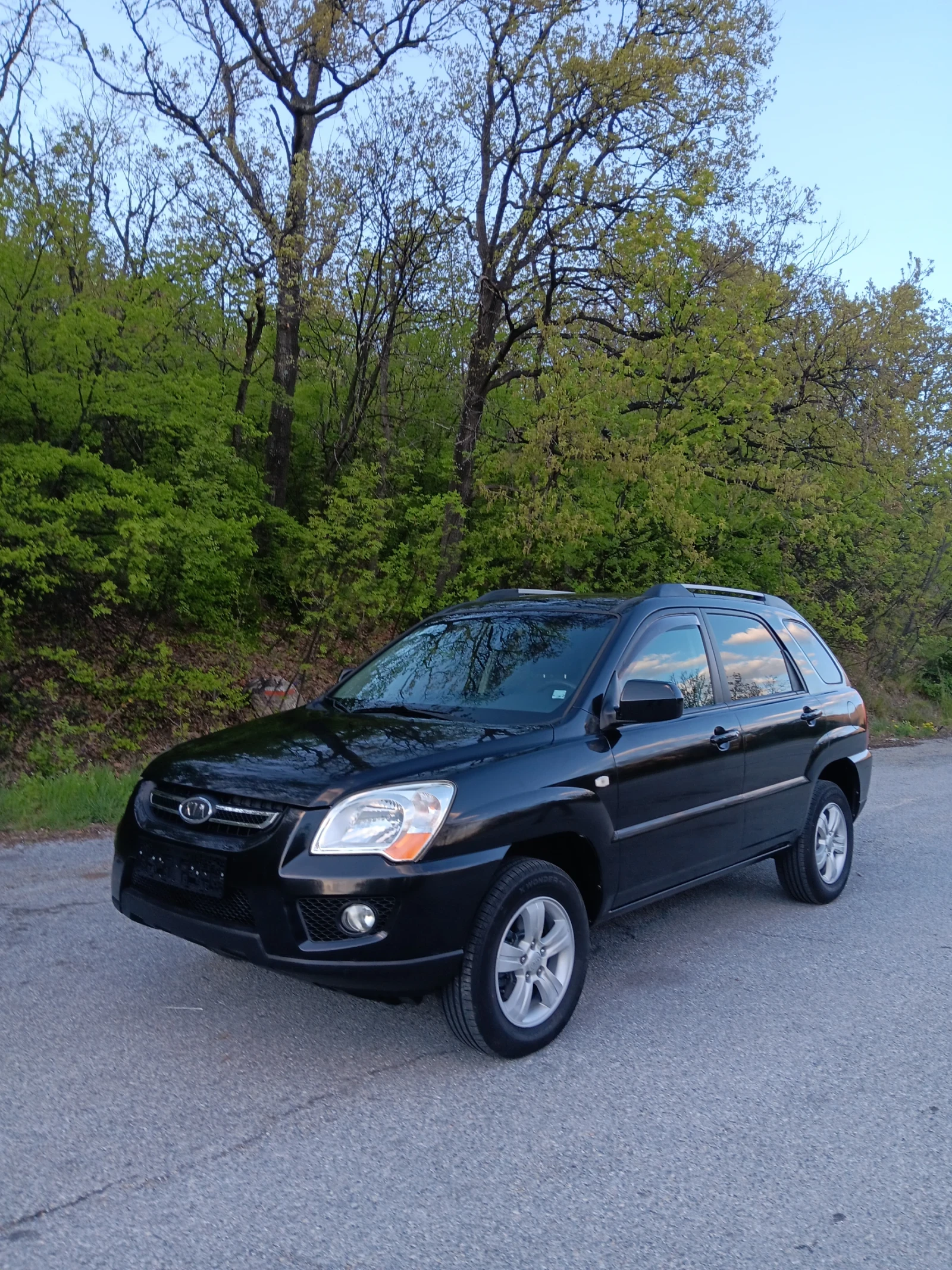 Kia Sportage 2.0-ГАЗ-БЕНЗИН-141к.с.-ИТАЛИЯ-РЕГИСТРИРАН-ОТЛИЧЕН!