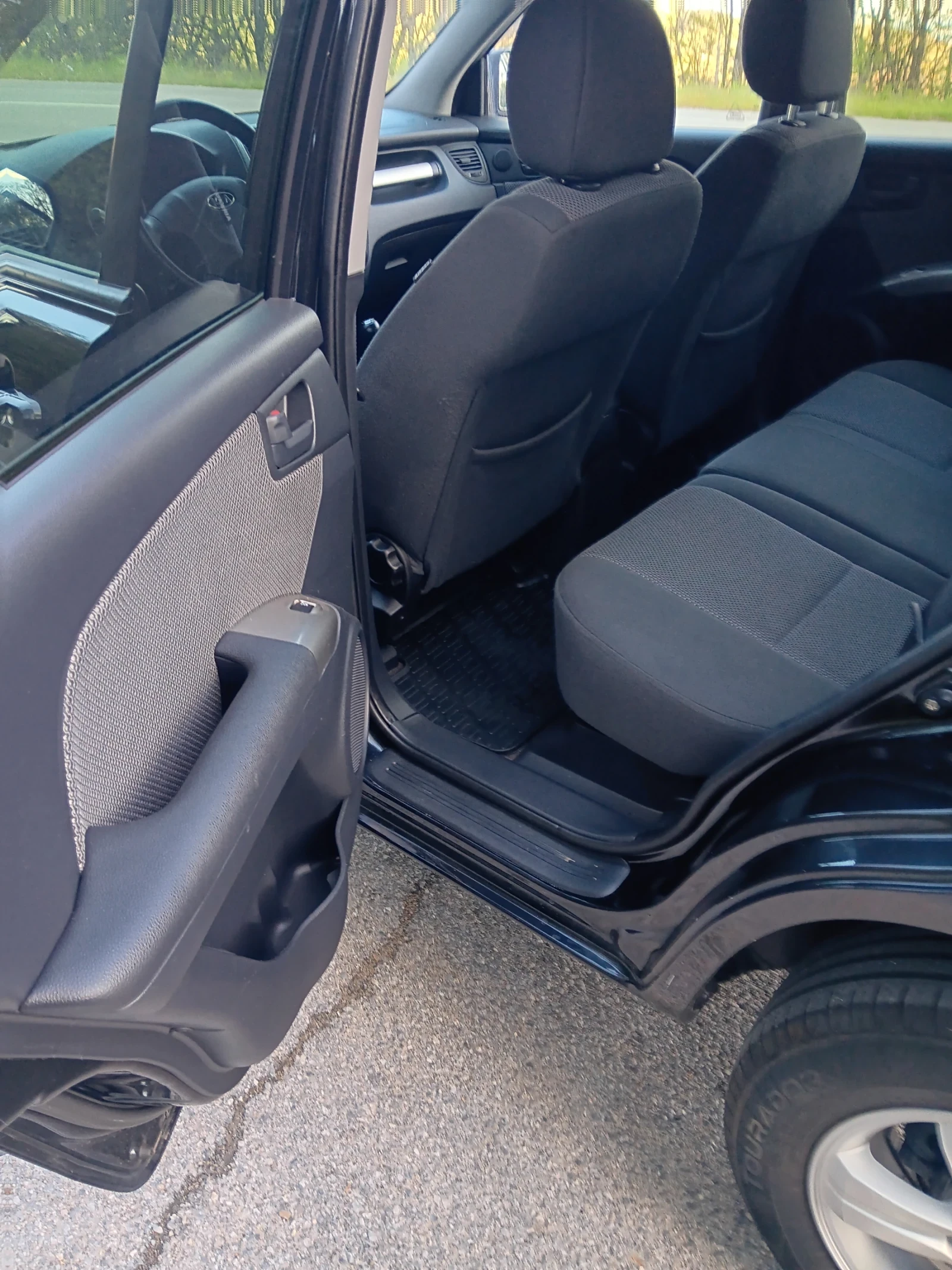 Kia Sportage 2.0-���-������-141�.�.-������-�����������-�������! | Mobile.bg � ����������� 8