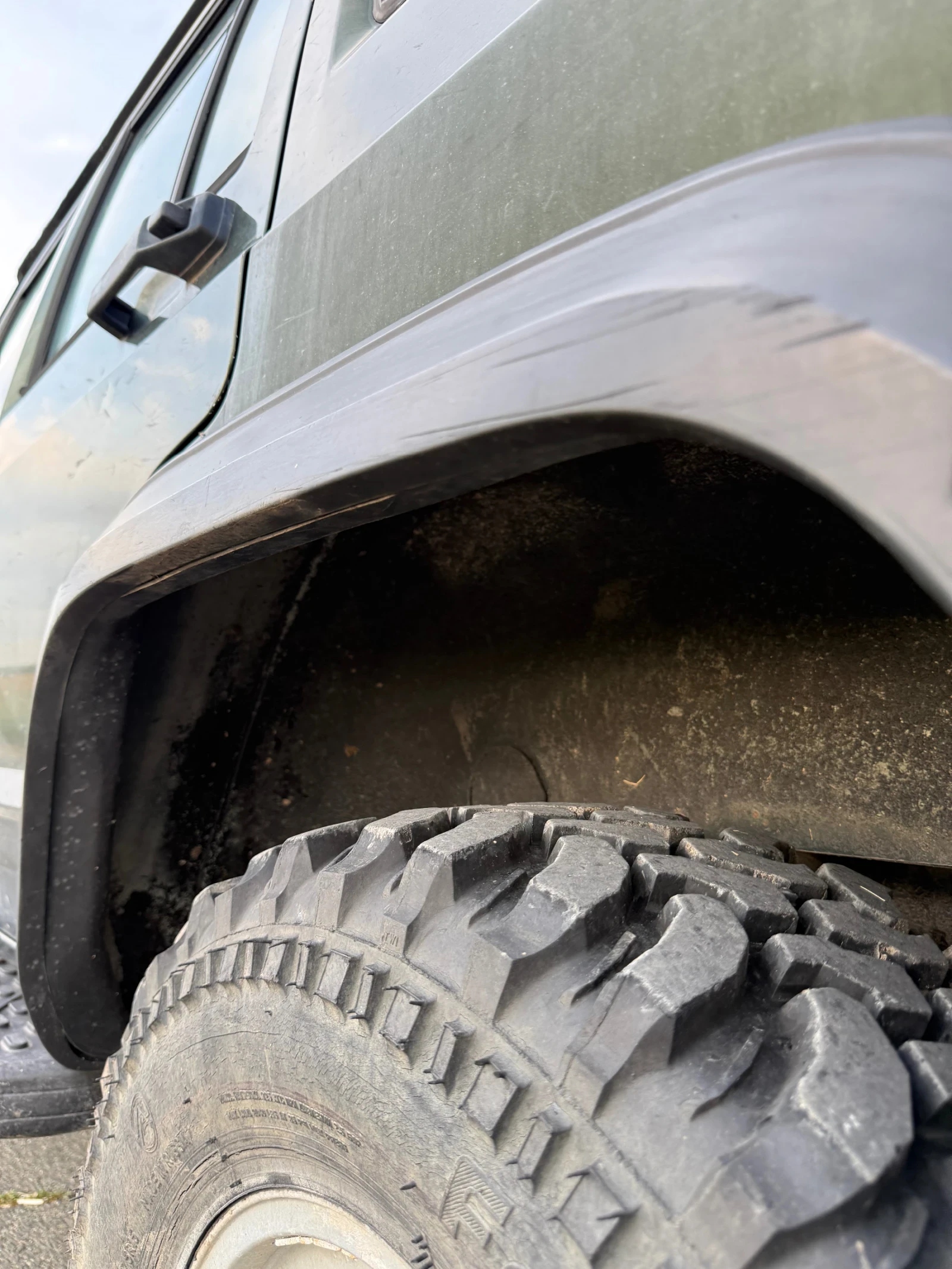 Jeep Cherokee 2.5 TD 116hp, снимка 9 - Автомобили и джипове - 55319520