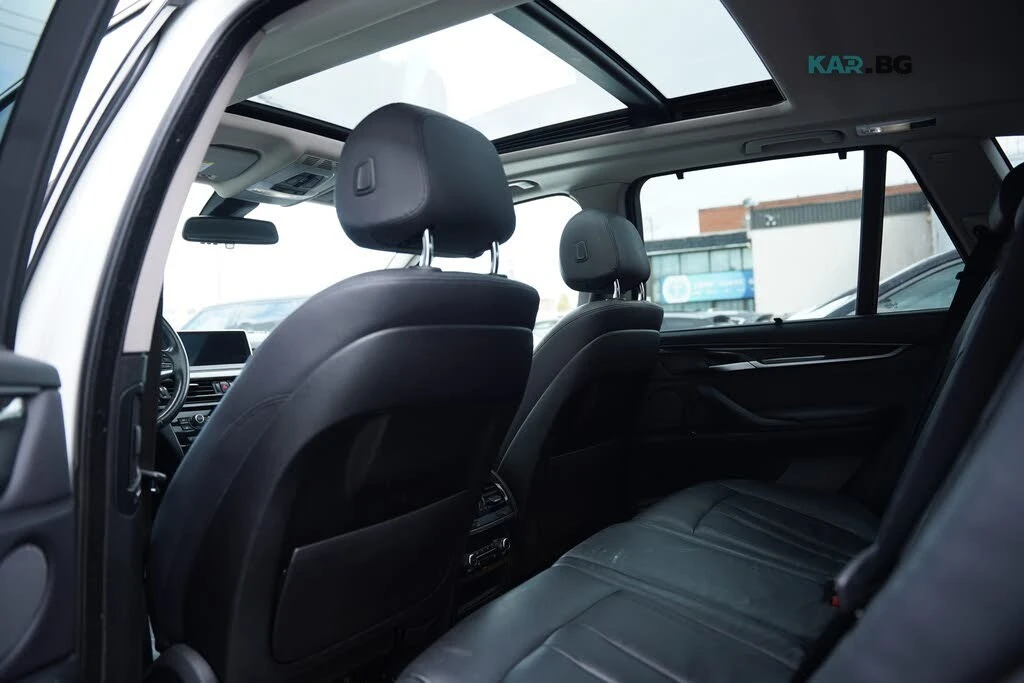 BMW X5  xDrive35i AWD* АвтоКредит * (Цена до БГ), снимка 15 - Автомобили и джипове - 55387811