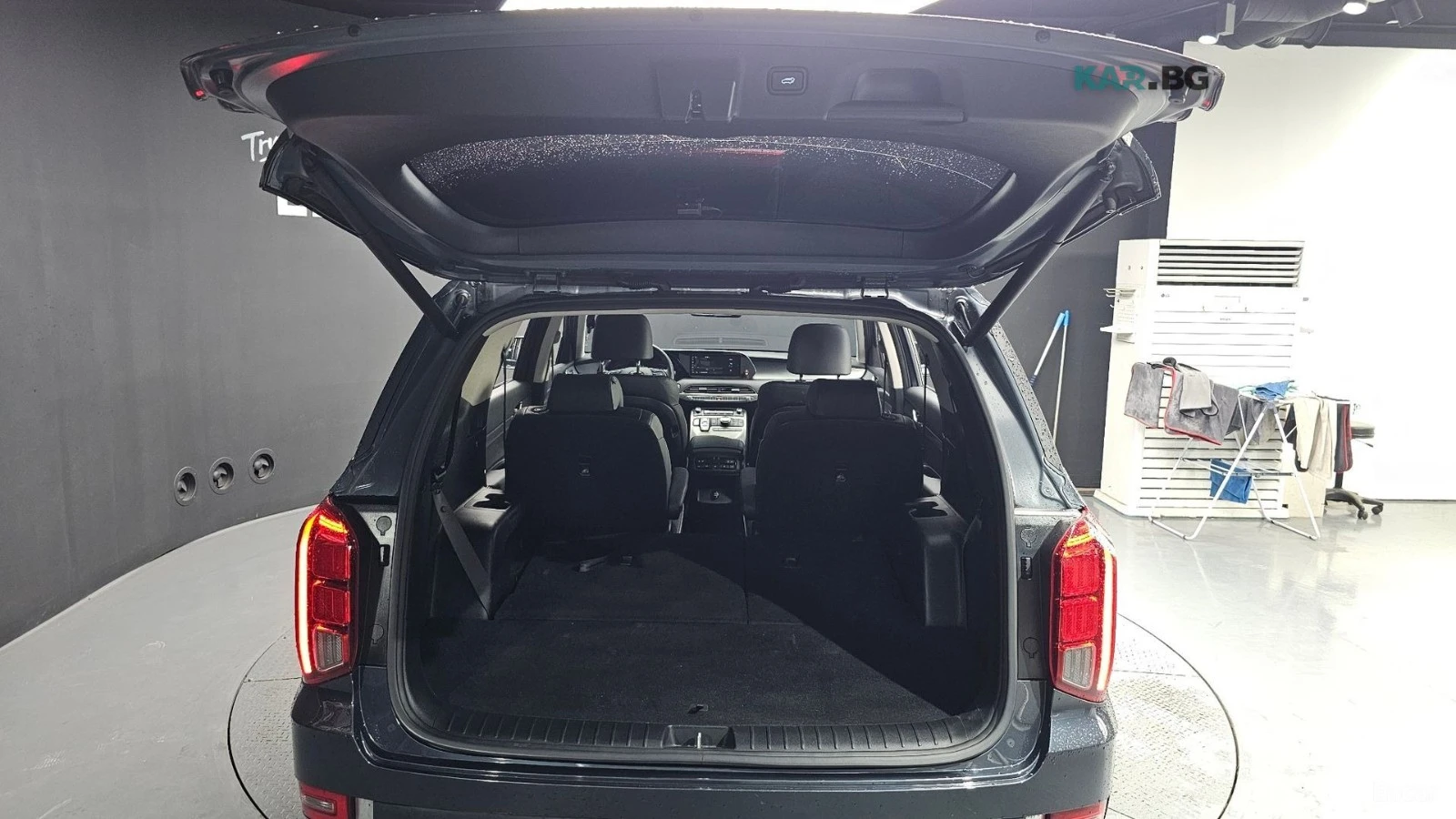 Hyundai Palisade * ПАНО* KEYLESS* Camera* ПОДГРЕВ* , снимка 17 - Автомобили и джипове - 55393118