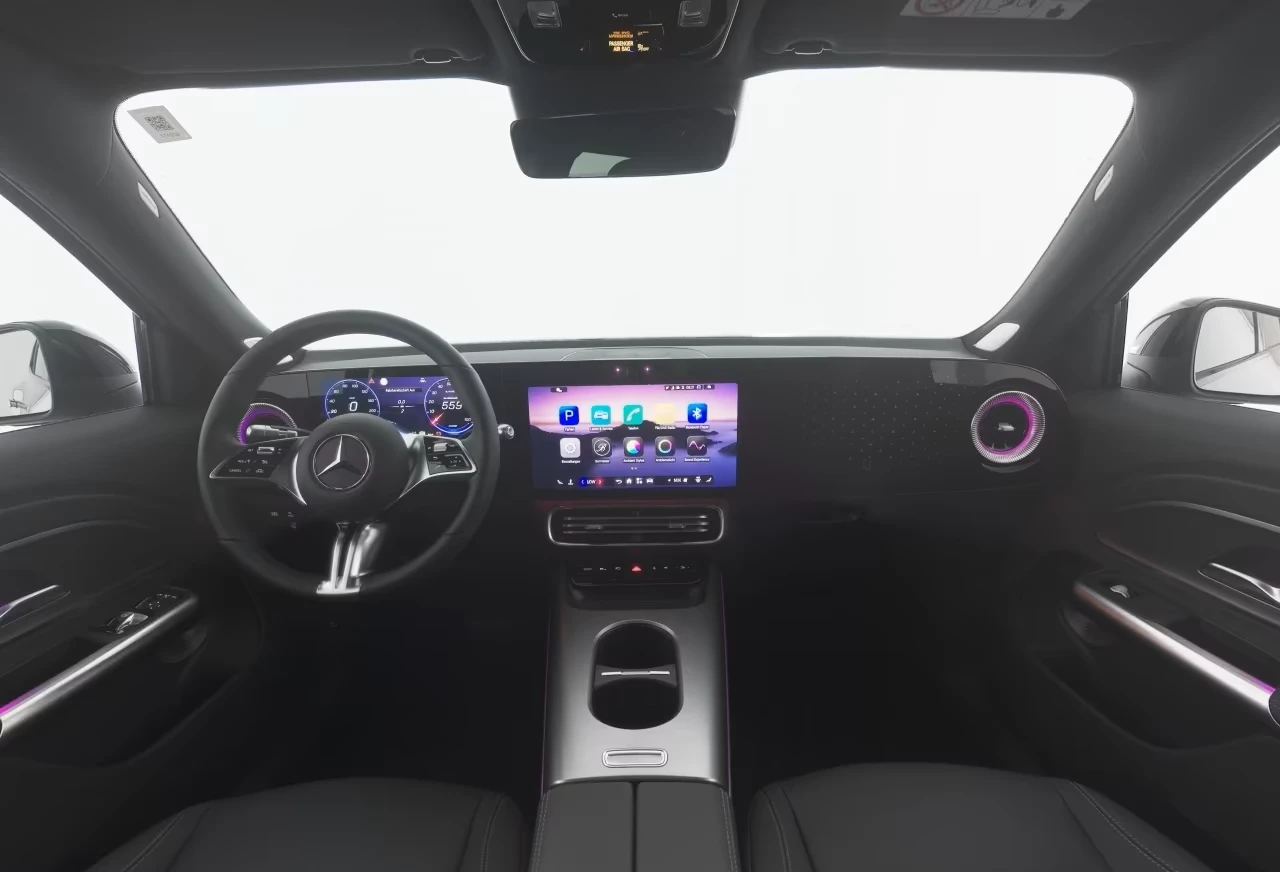 Mercedes-Benz GLB 250 NEW* ELECTRIC* BURM* DISTR* 360 CAM* KEYLESS* PANO, снимка 9 - Автомобили и джипове - 55614136