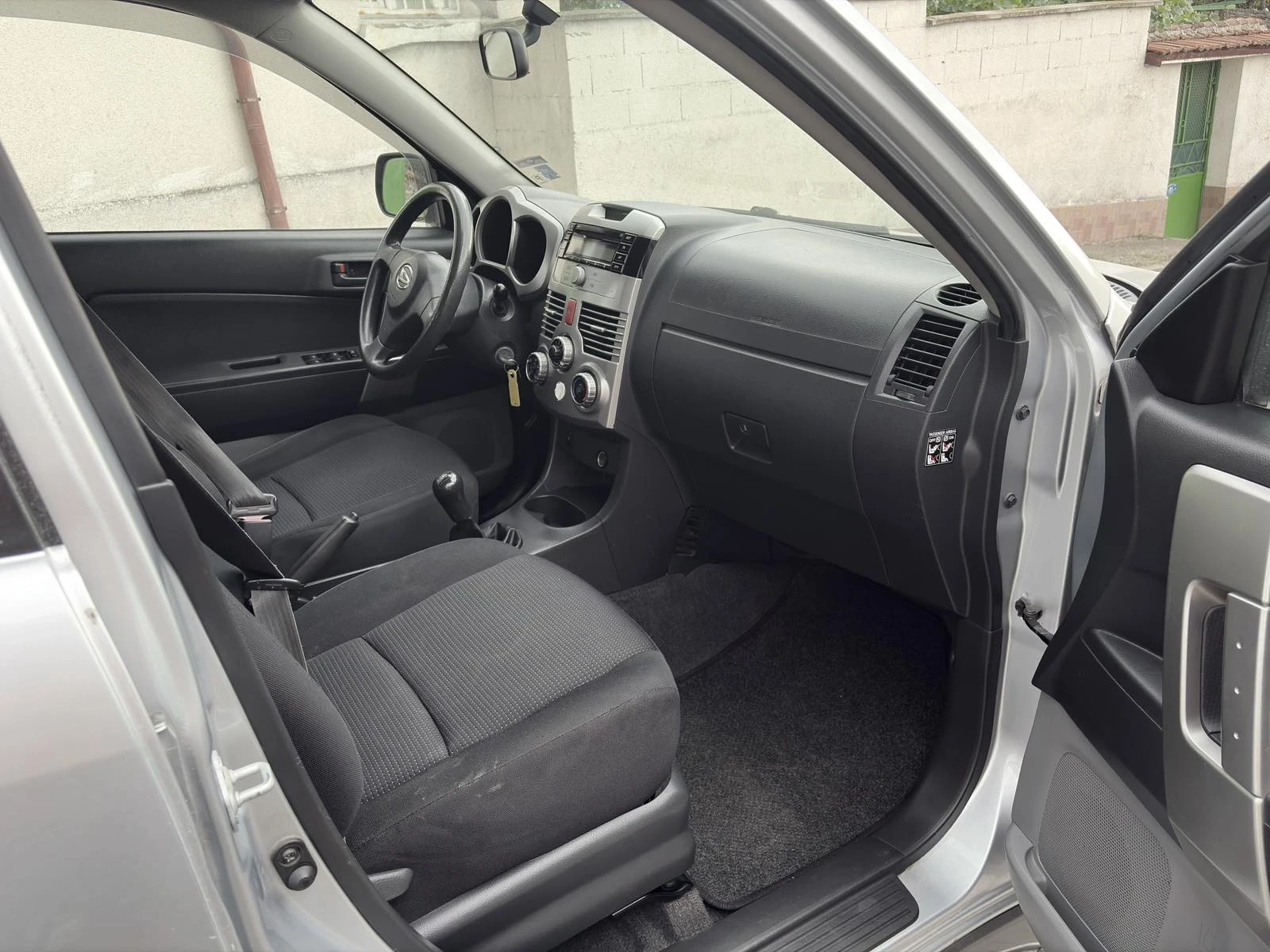 Daihatsu Terios, снимка 12 - Автомобили и джипове - 55874752