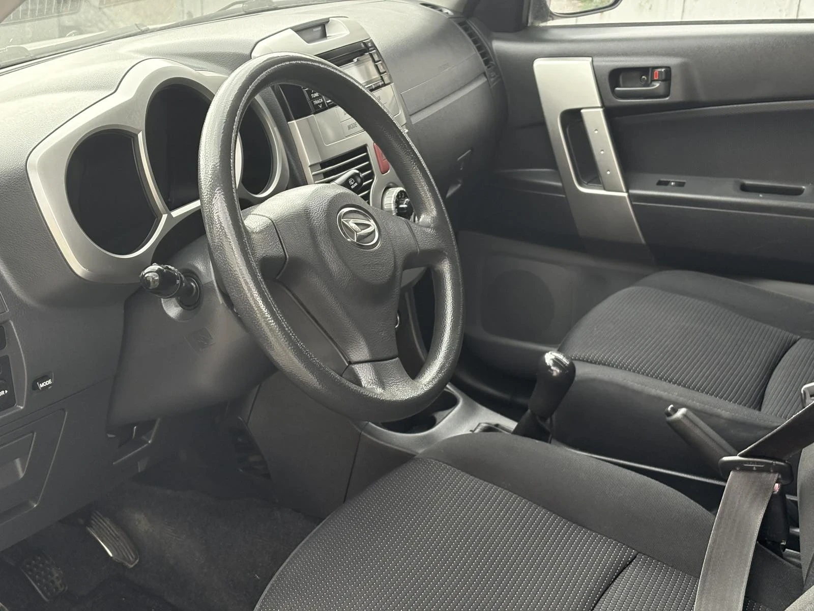 Daihatsu Terios, снимка 4 - Автомобили и джипове - 55874752